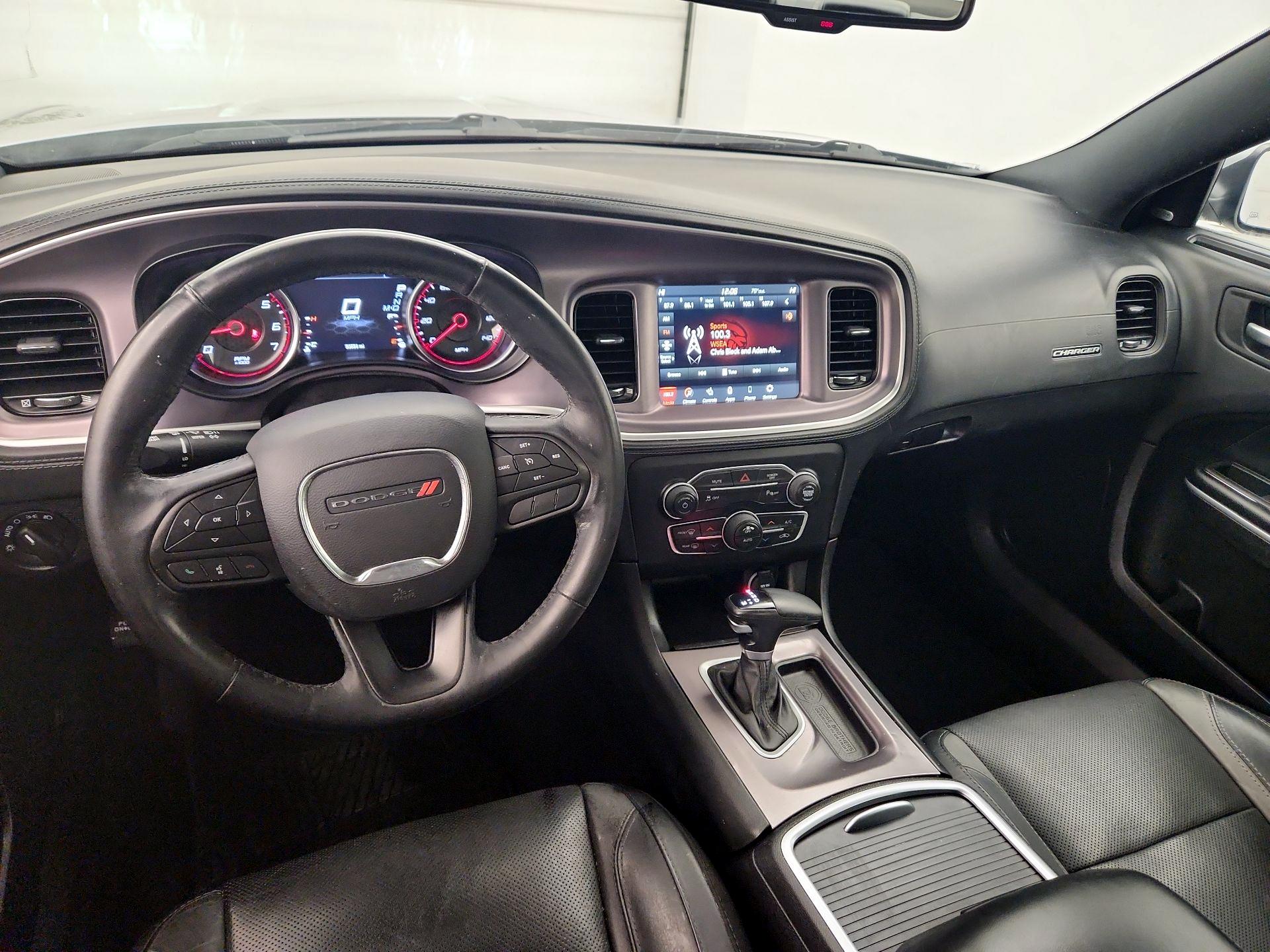 Thumbnail: 2022 Dodge Charger - 9