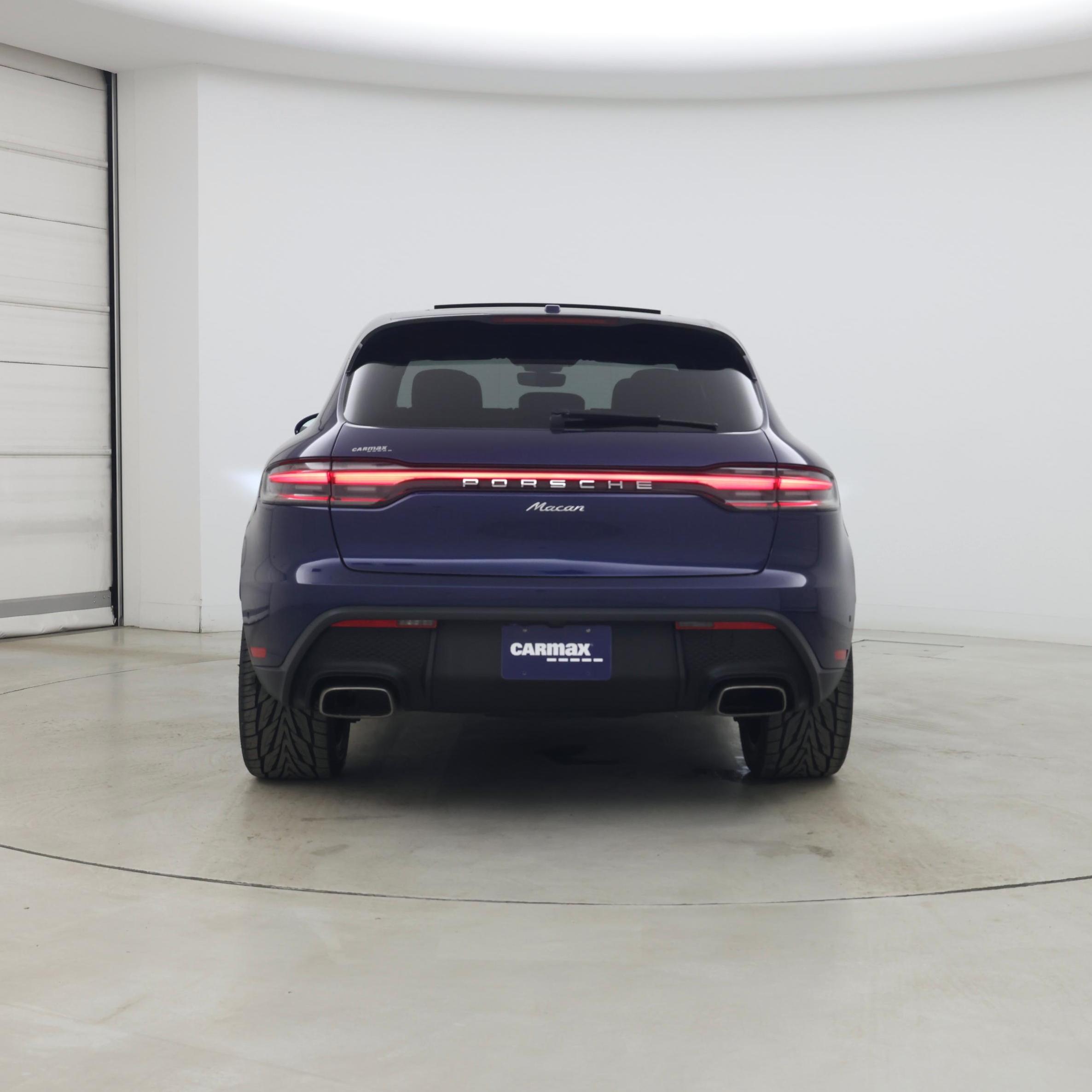 Thumbnail: 2023 Porsche Macan - 6