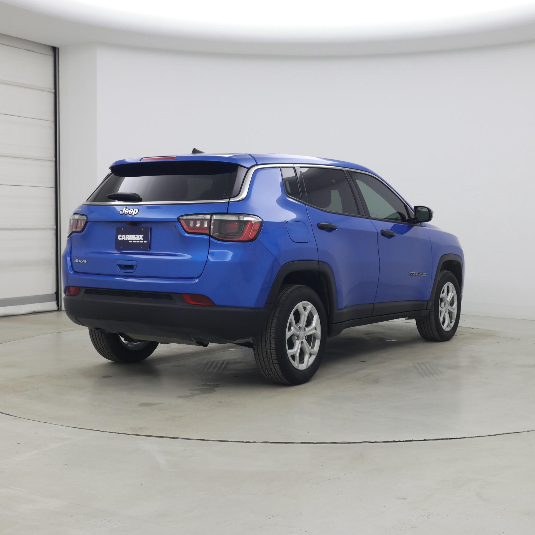 Thumbnail: 2024 Jeep Compass - 8