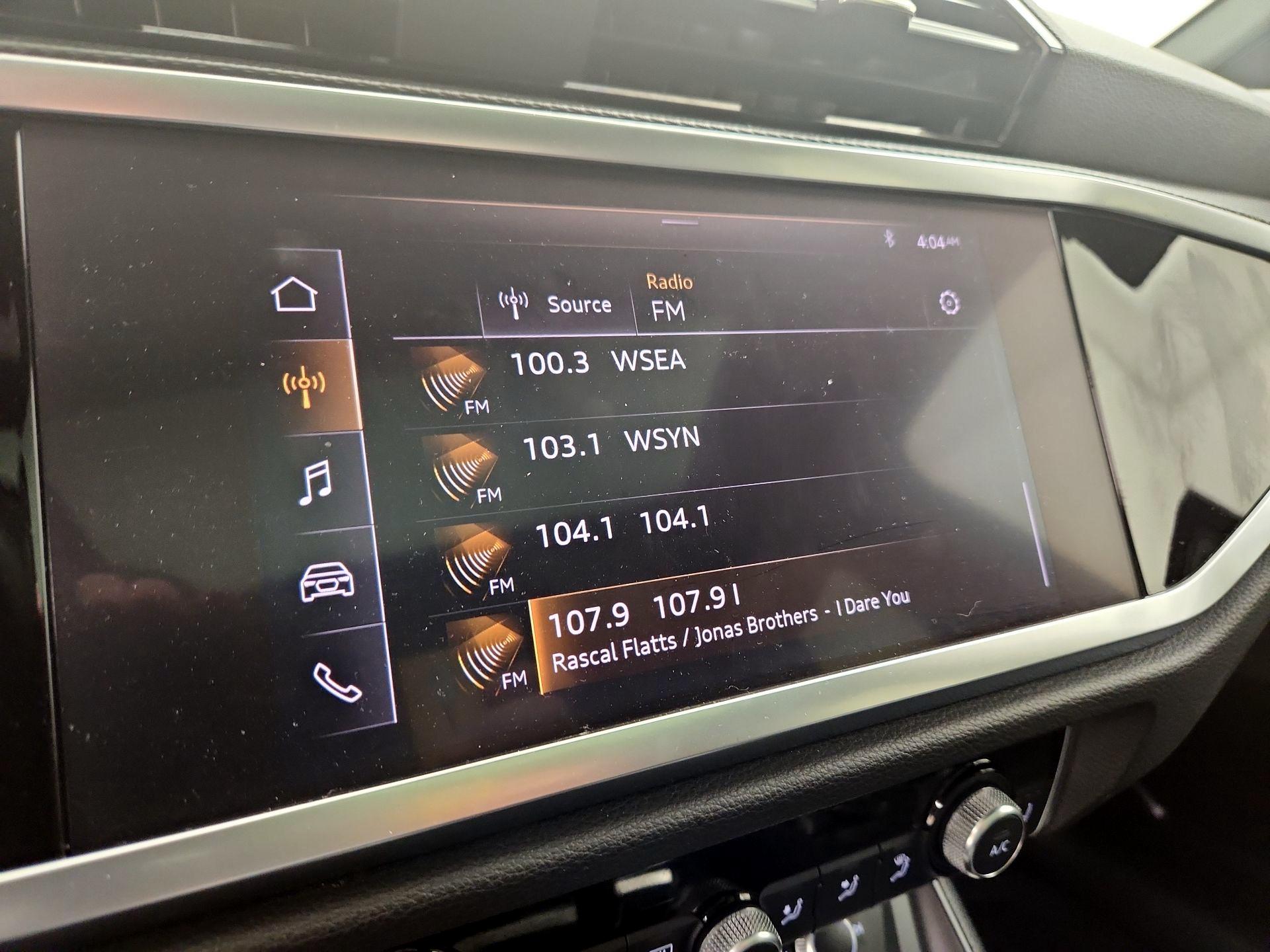 Thumbnail: 2020 Audi Q3 - 15