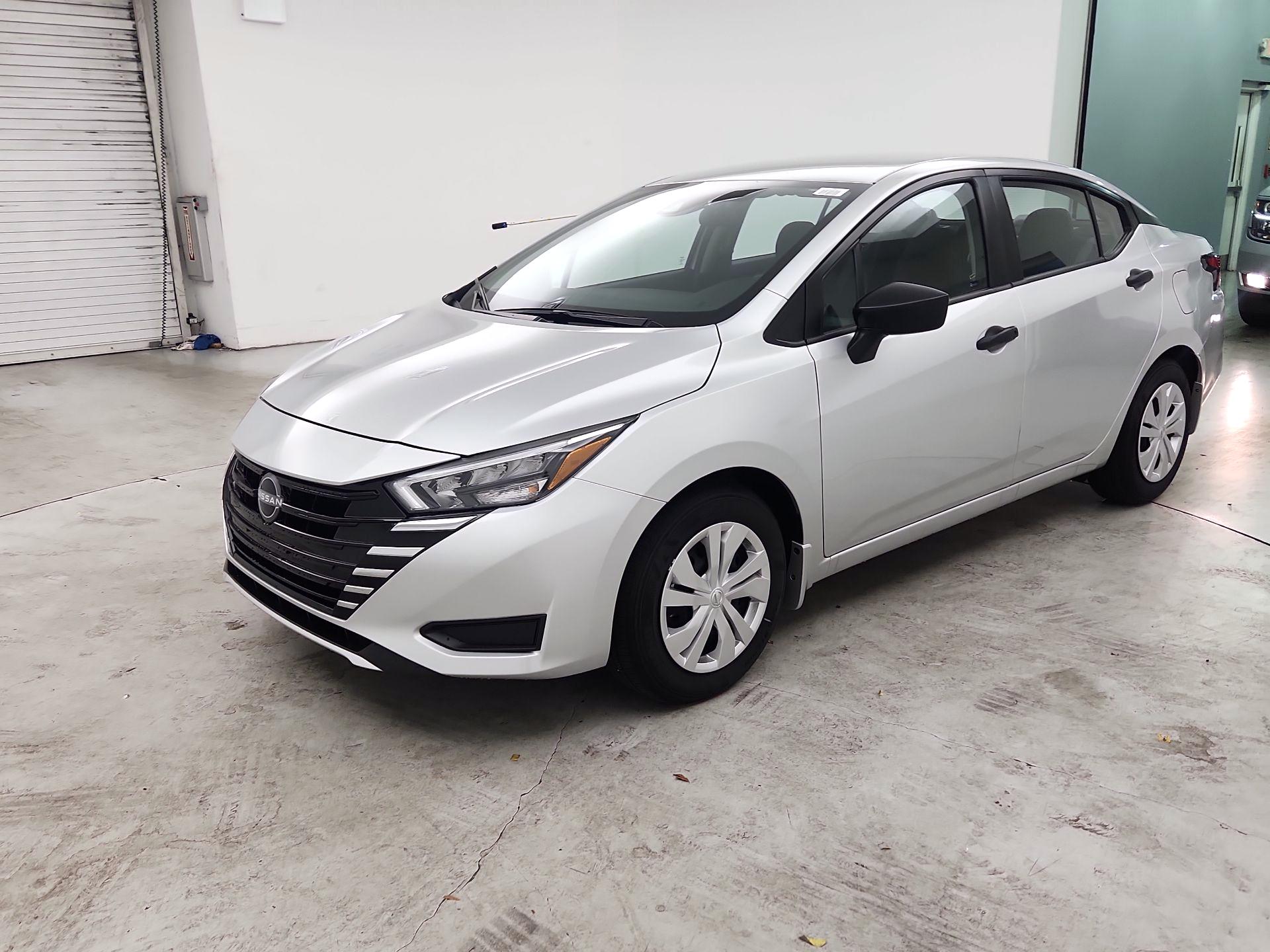 Thumbnail: 2025 Nissan Versa - 3