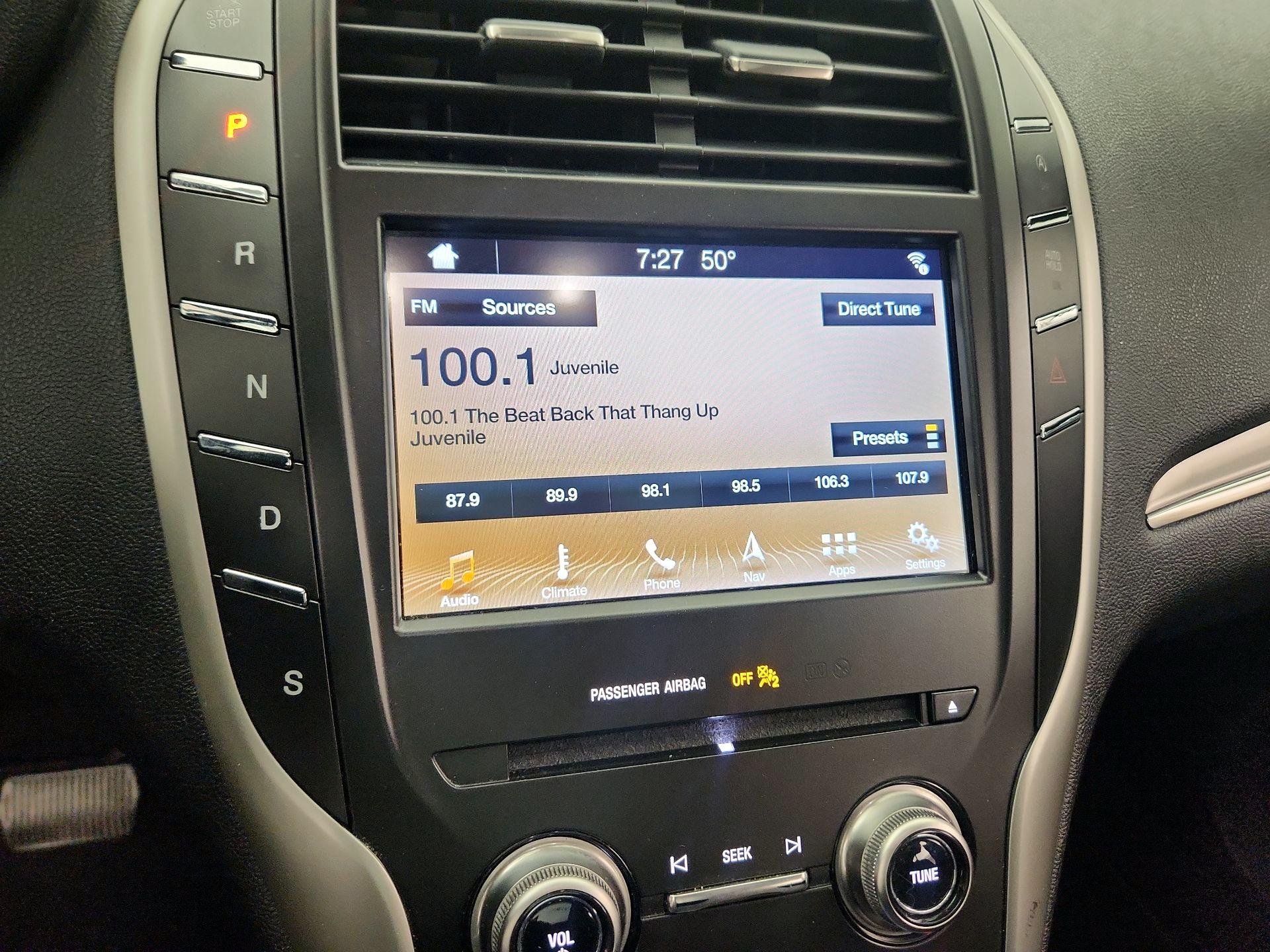 Thumbnail: 2019 Lincoln MKC - 14