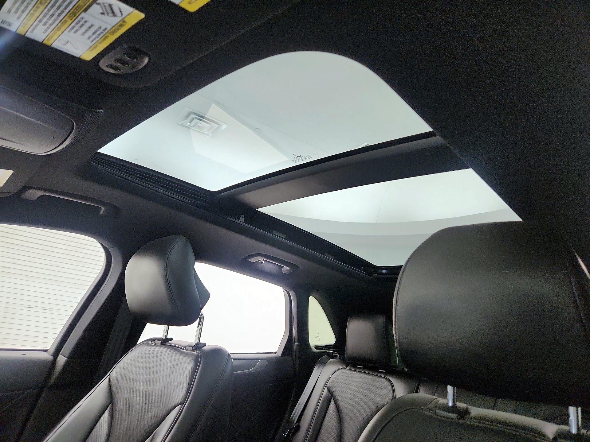 Thumbnail: 2019 Lincoln MKC - 18