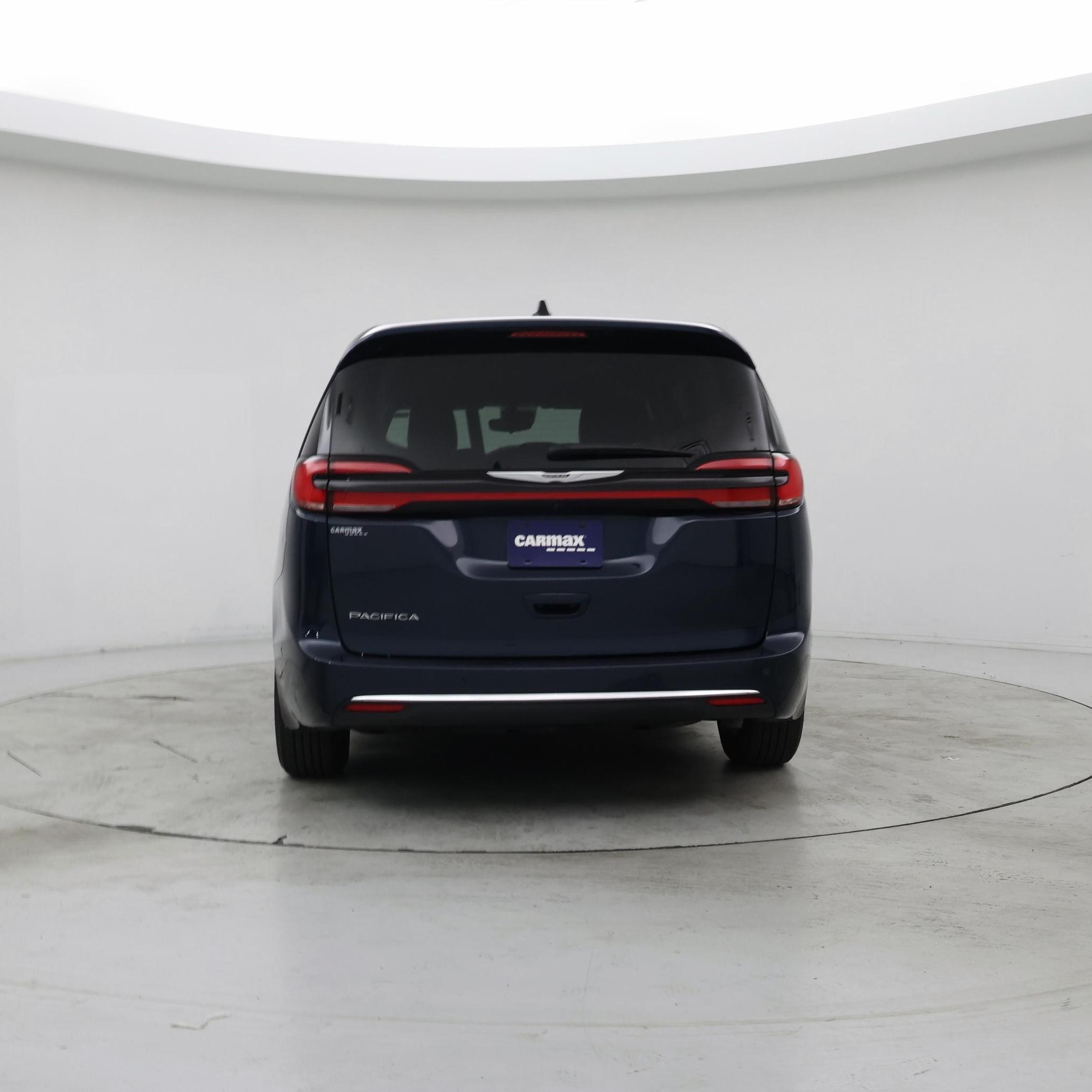 Thumbnail: 2024 Chrysler Pacifica - 6