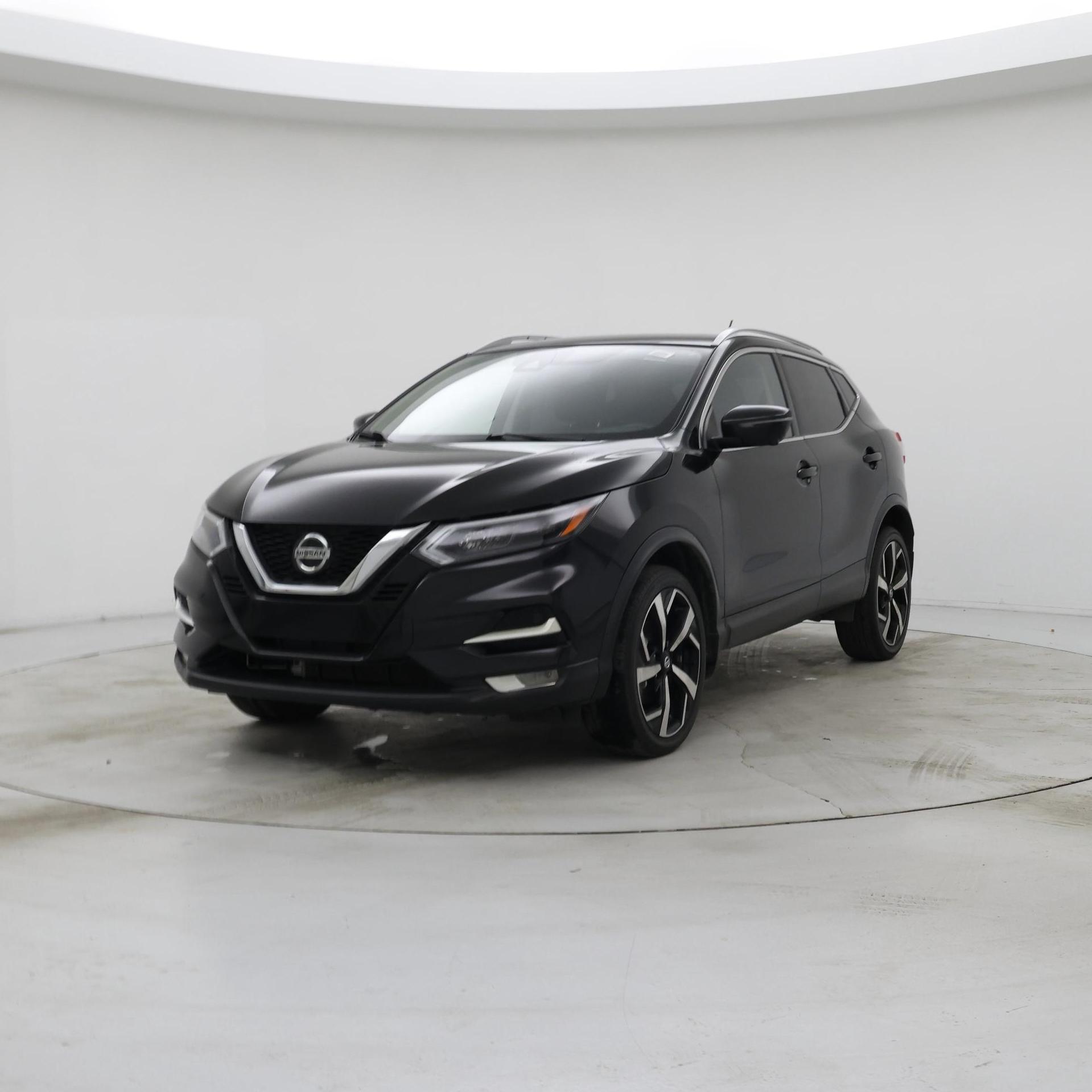 Thumbnail: 2022 Nissan Rogue Sport - 4