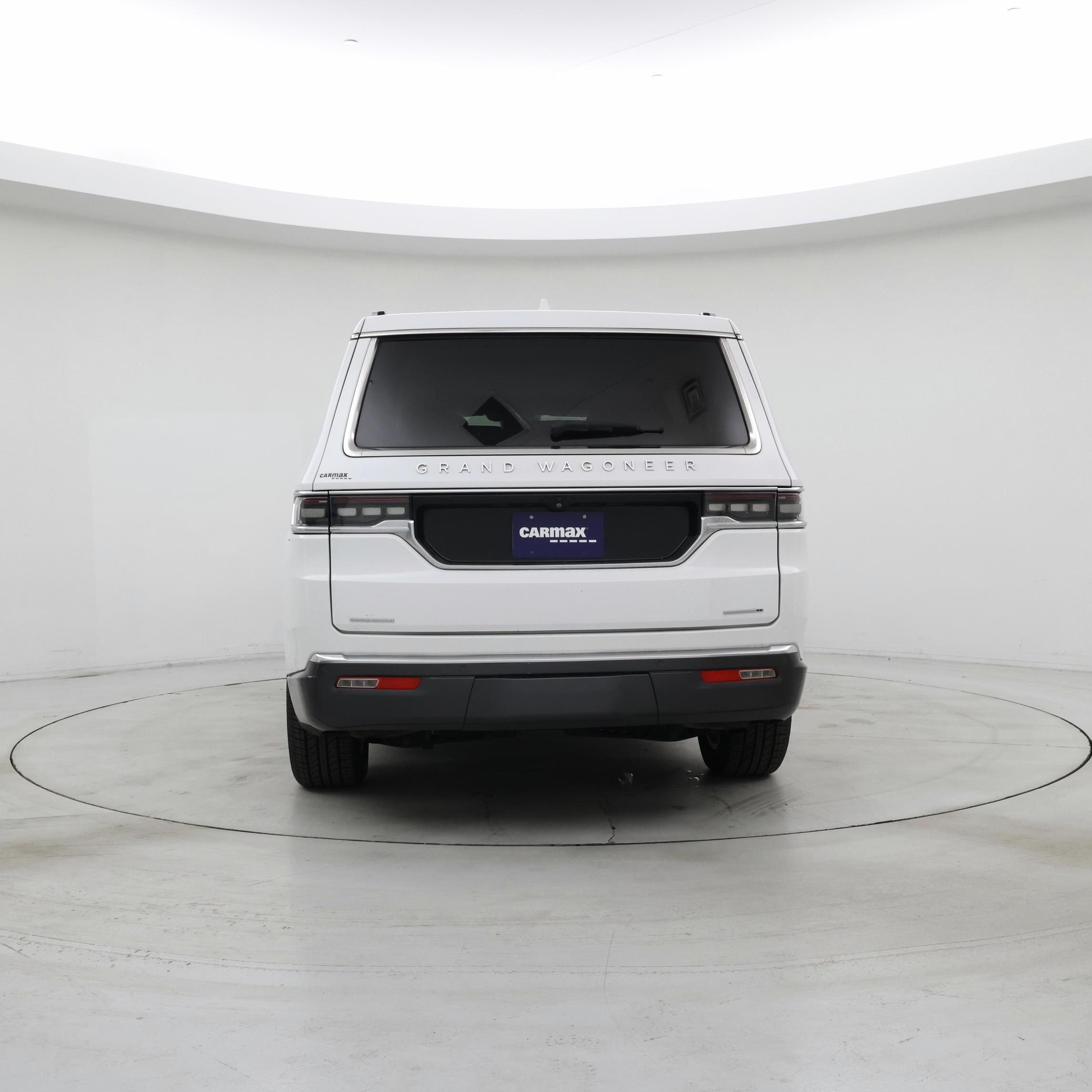 Thumbnail: 2022 Jeep Grand Wagoneer - 6