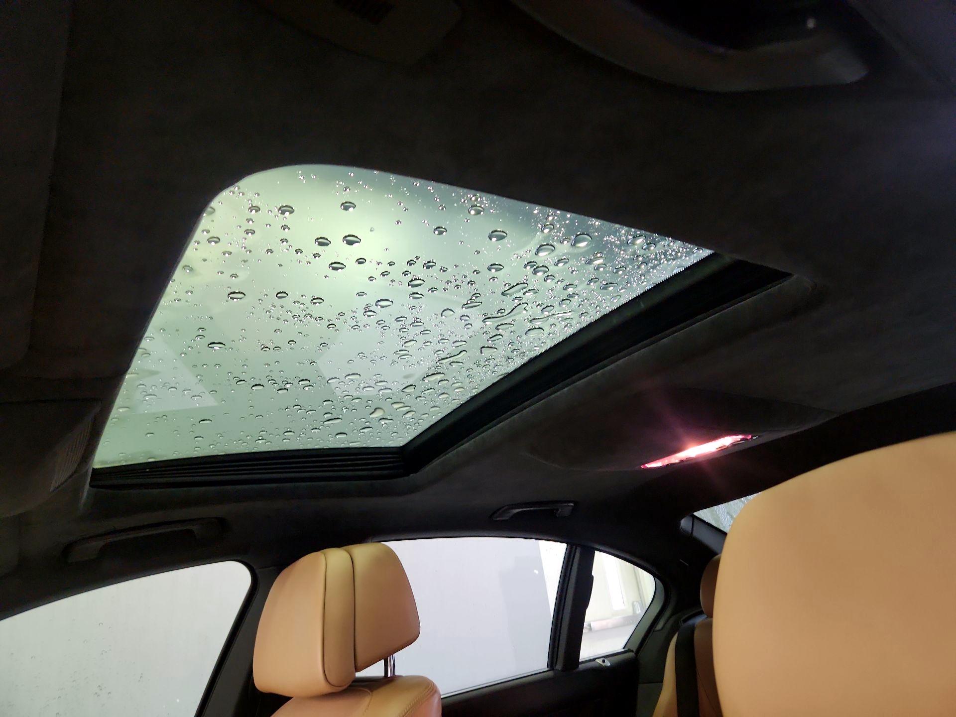 Thumbnail: 2015 BMW 7 Series - 18