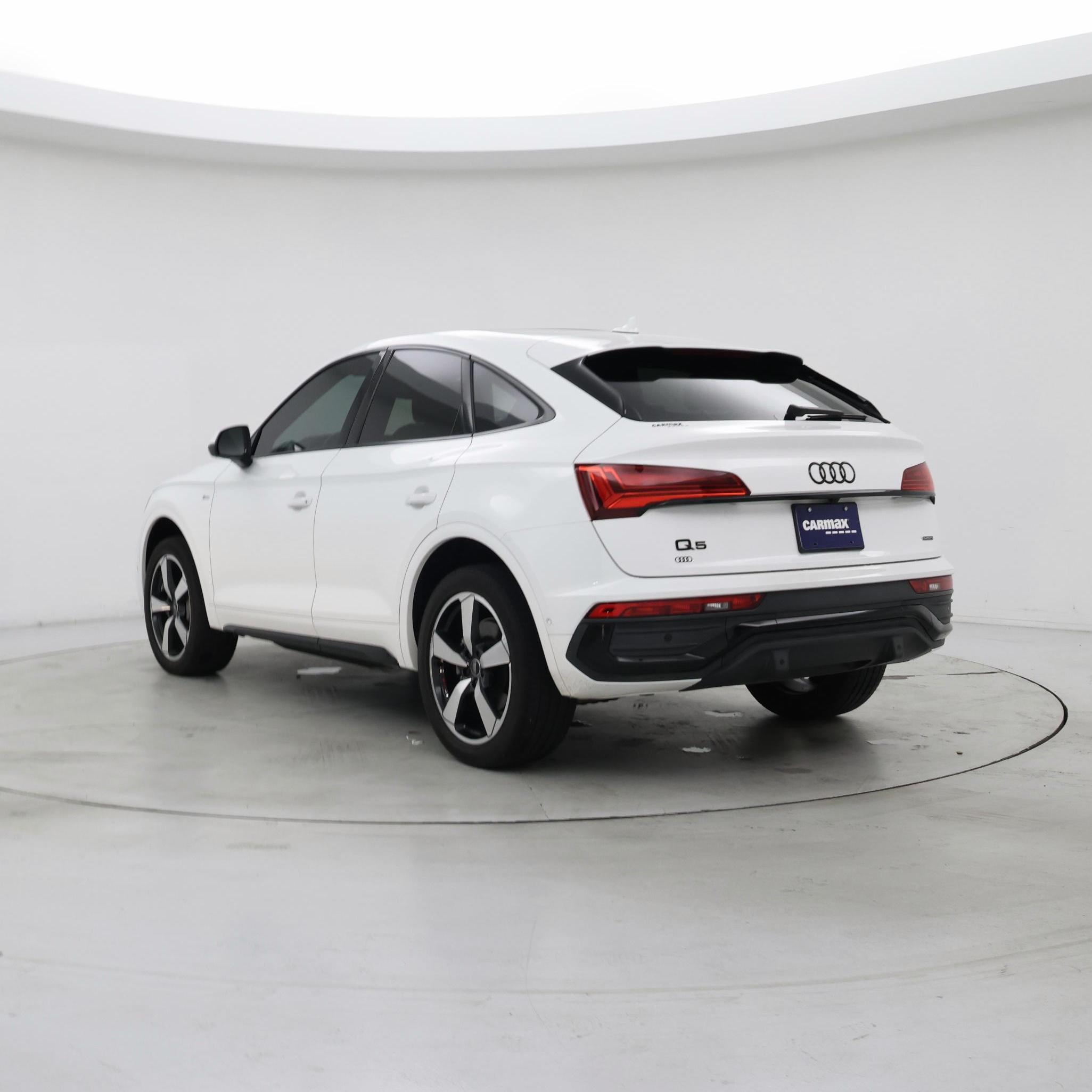 Thumbnail: 2023 Audi Q5 - 2