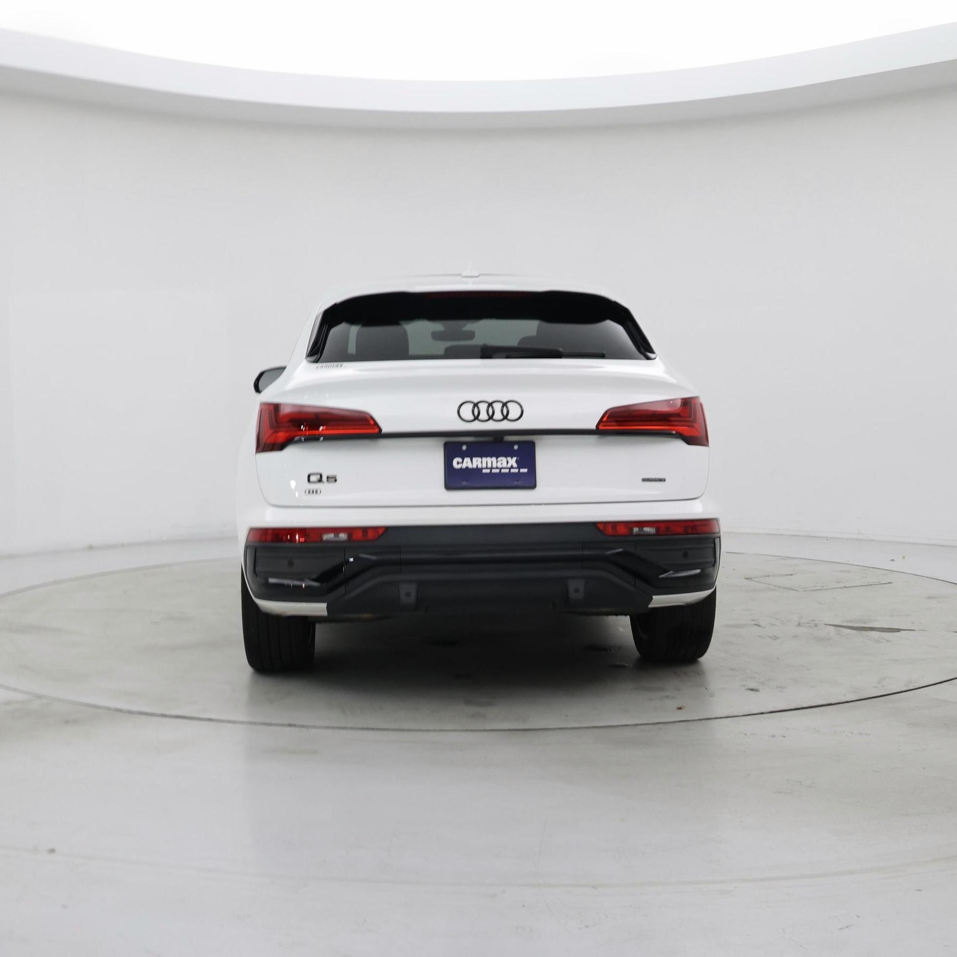 Thumbnail: 2023 Audi Q5 - 6