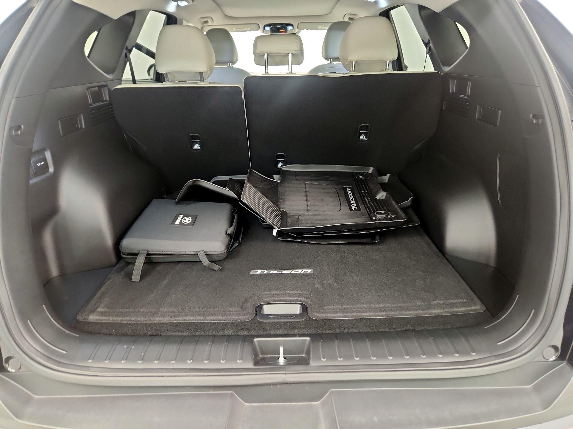 Thumbnail: 2025 Hyundai Tucson - 18