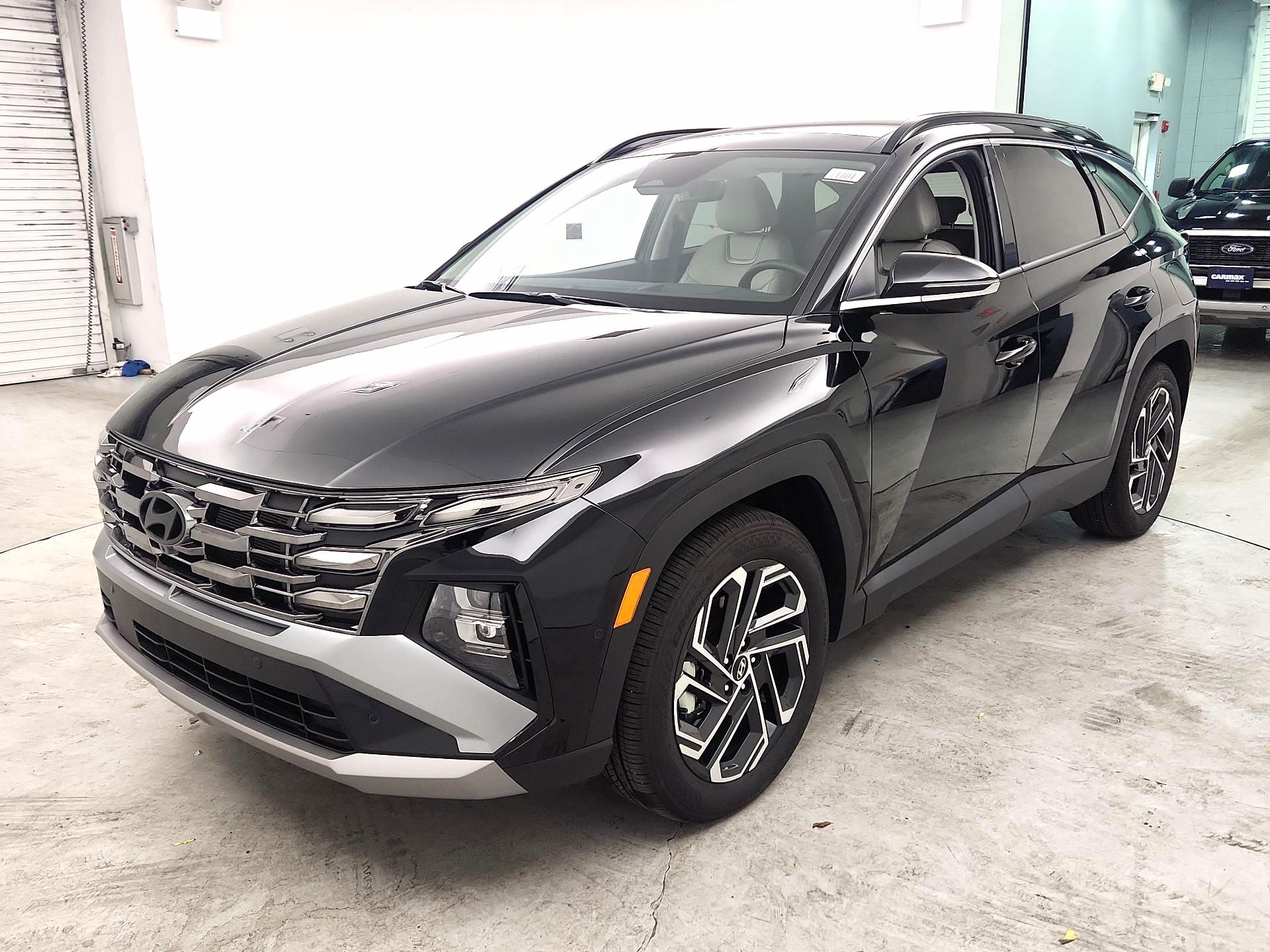 Thumbnail: 2025 Hyundai Tucson - 3