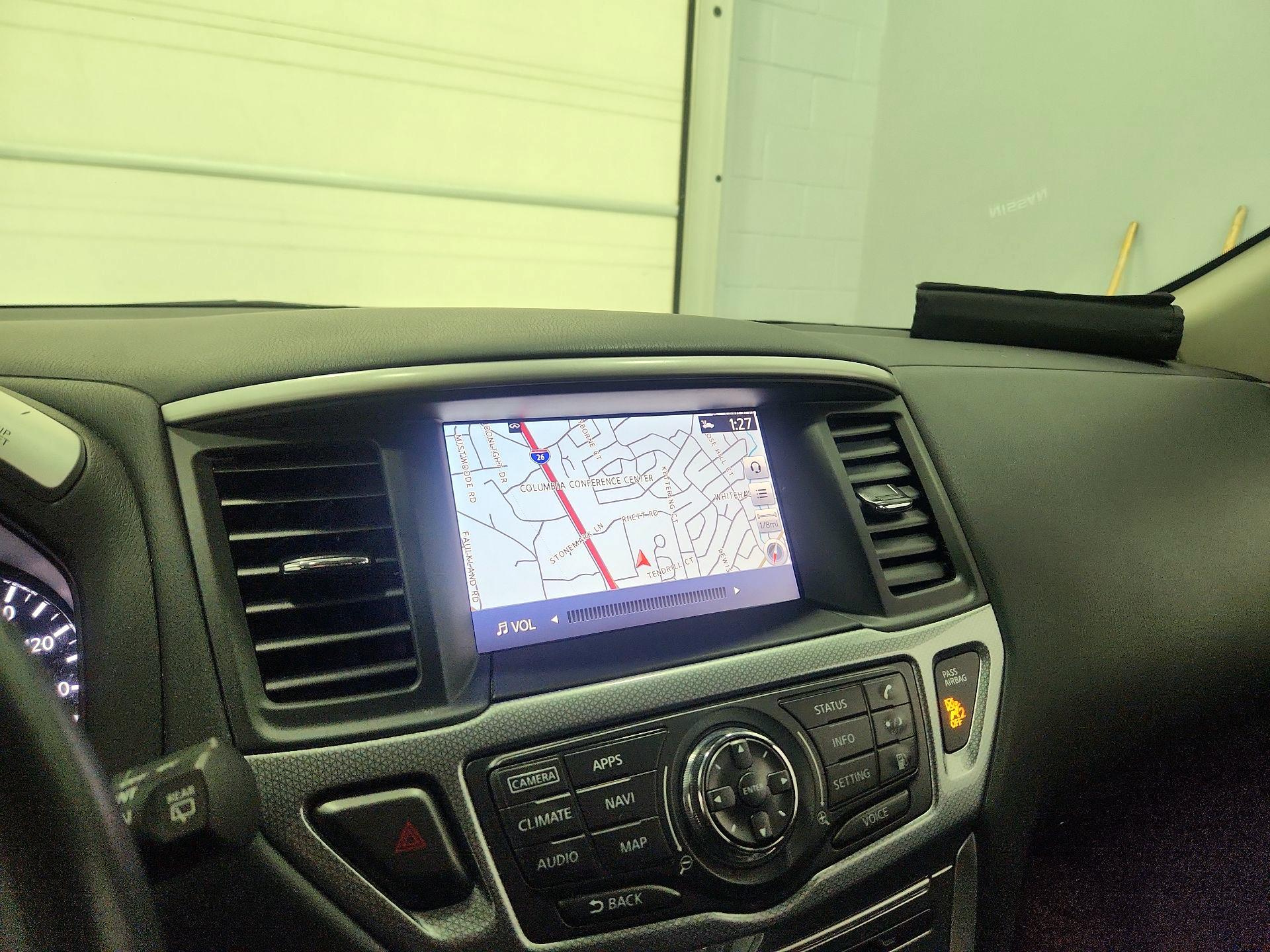 Thumbnail: 2018 Nissan Pathfinder - 14