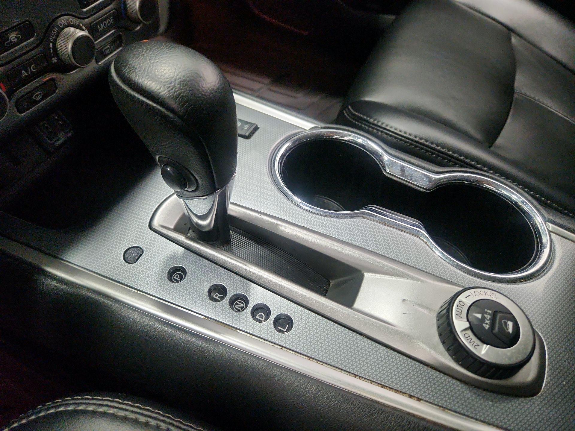 Thumbnail: 2018 Nissan Pathfinder - 18