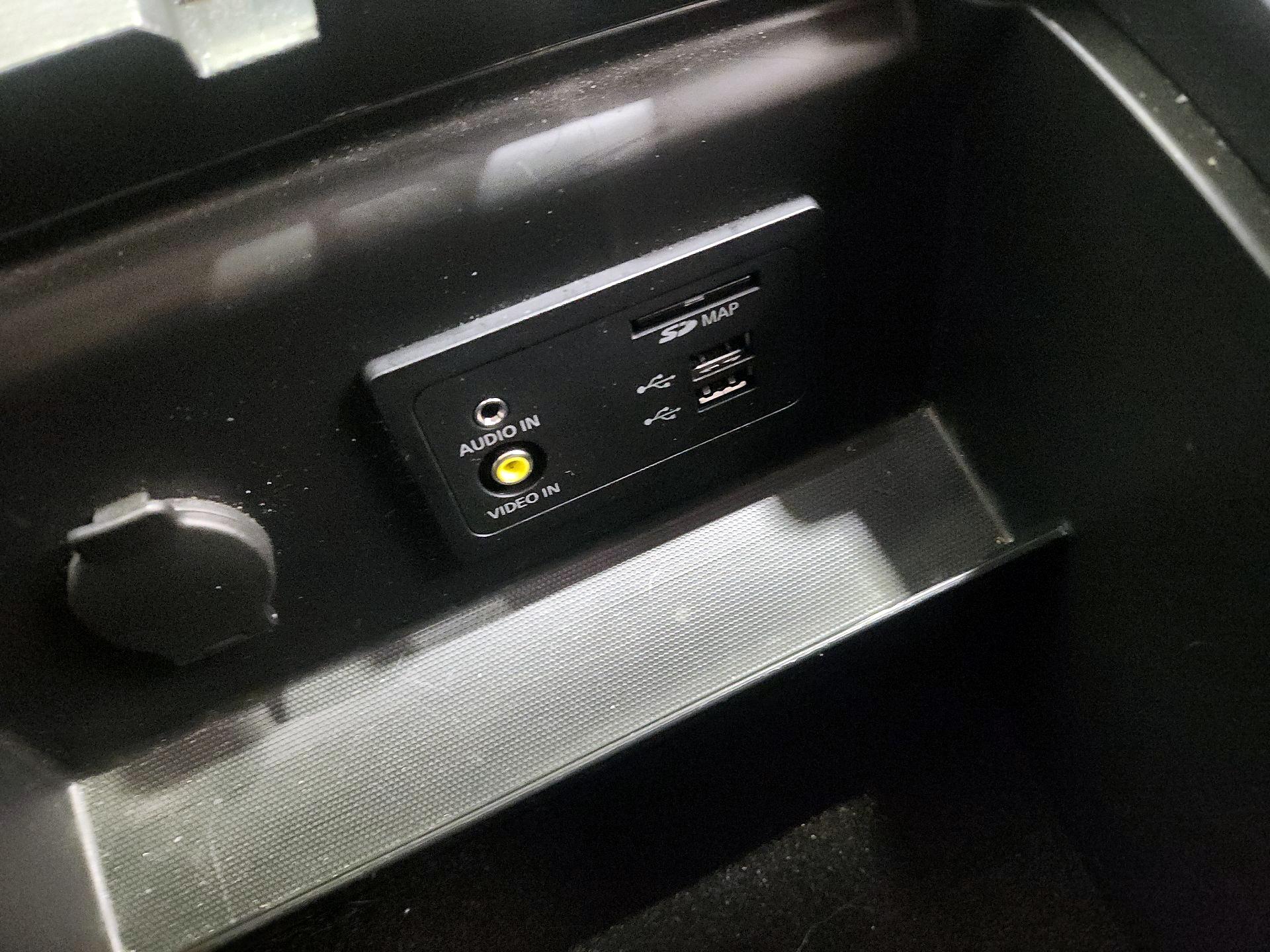 Thumbnail: 2018 Nissan Pathfinder - 19