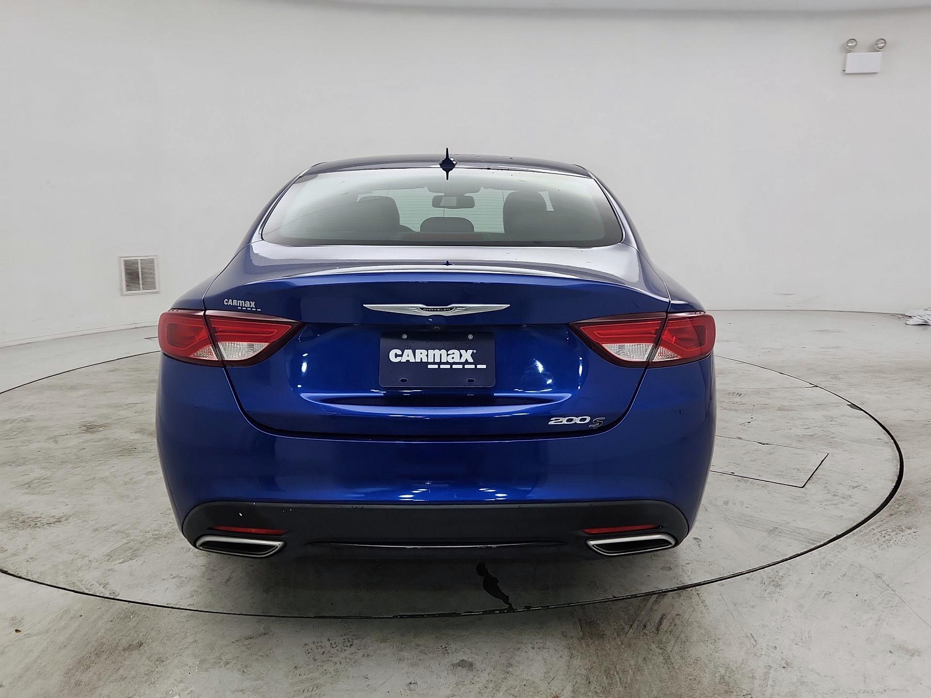 Thumbnail: 2016 Chrysler 200 - 6