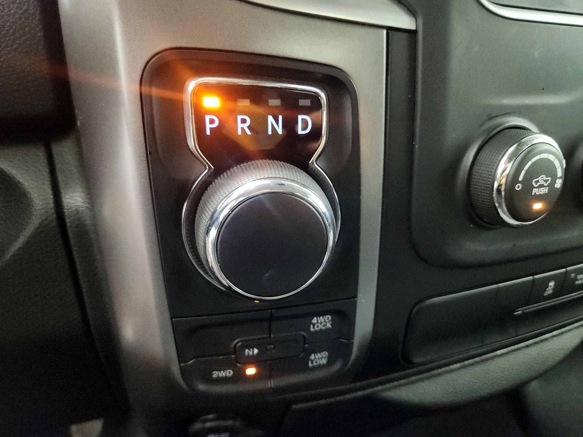 Thumbnail: 2024 RAM 1500 Classic - 17