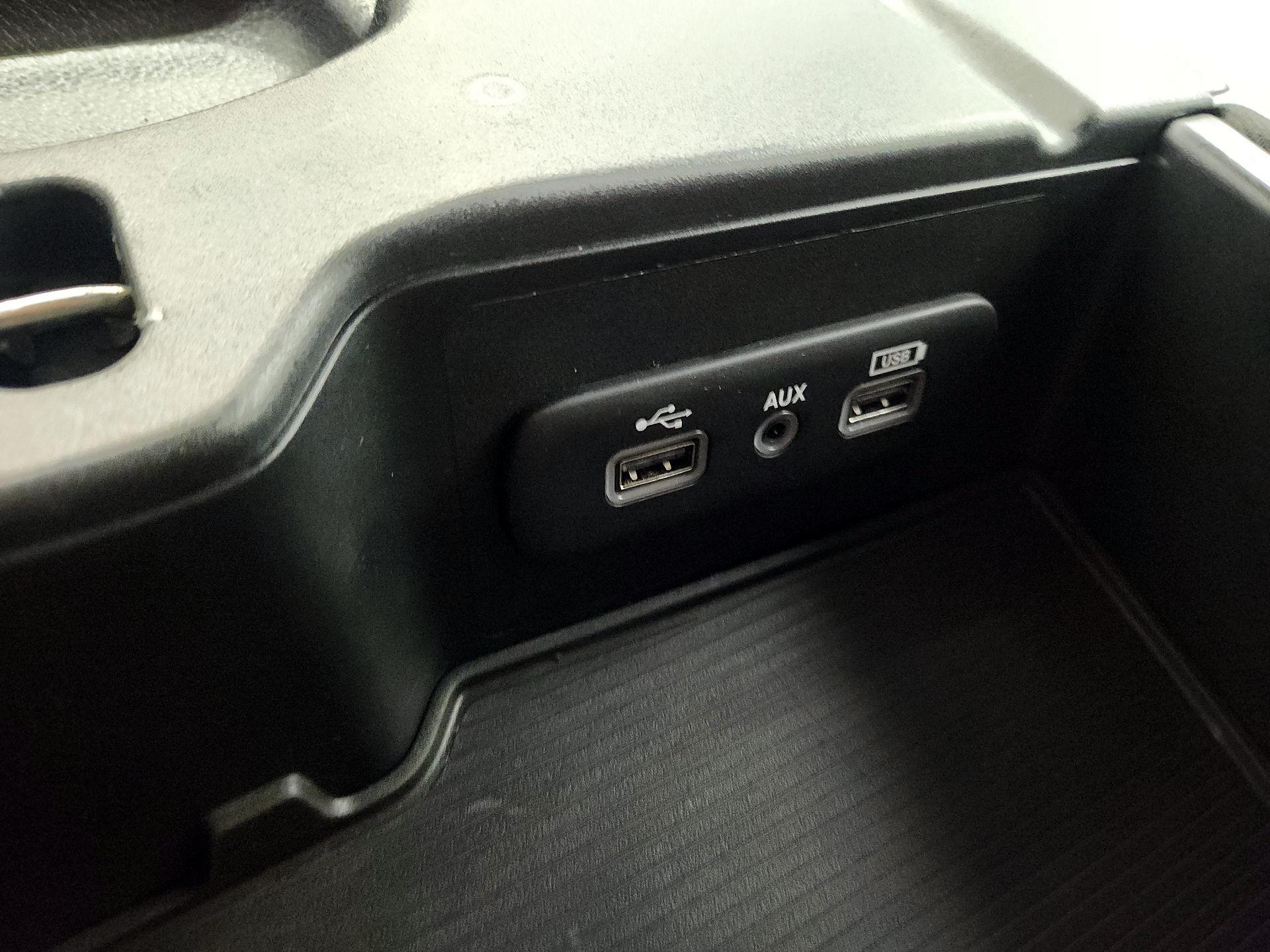 Thumbnail: 2024 RAM 1500 Classic - 18