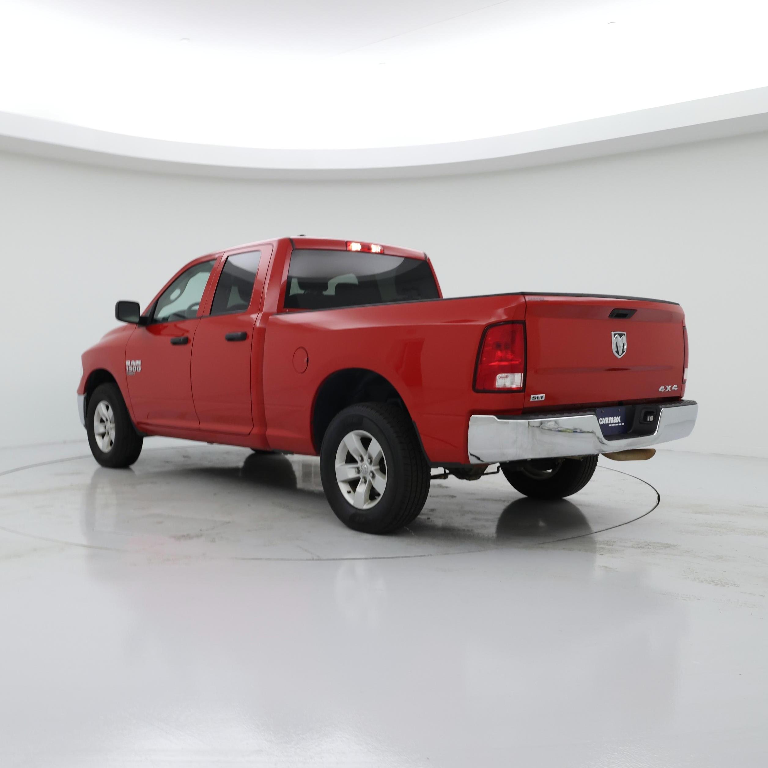 Thumbnail: 2024 RAM 1500 Classic - 2