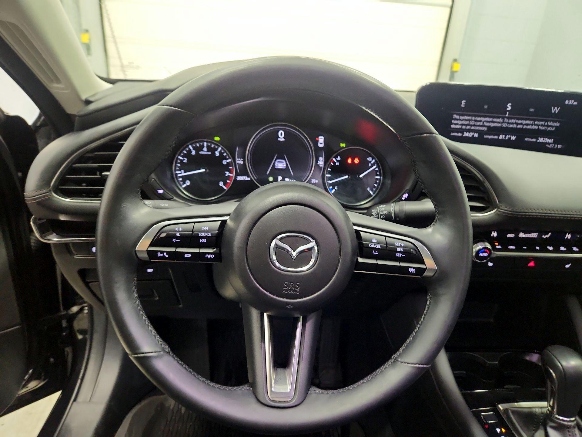 Thumbnail: 2025 Mazda Mazda3 - 10