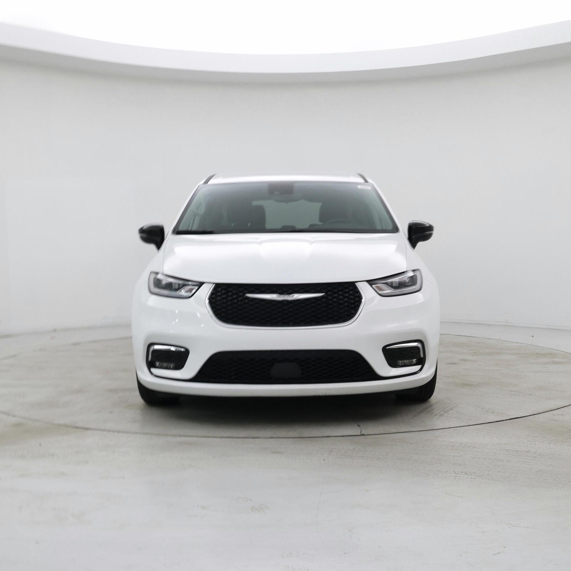 Thumbnail: 2024 Chrysler Pacifica - 5