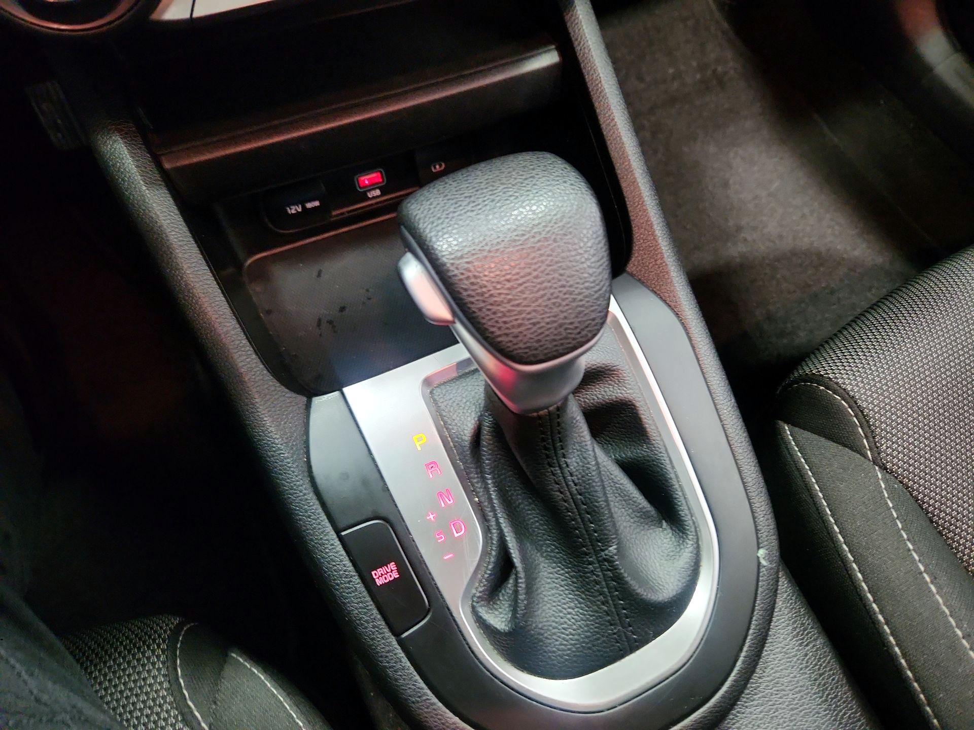 Thumbnail: 2024 Kia Forte - 17