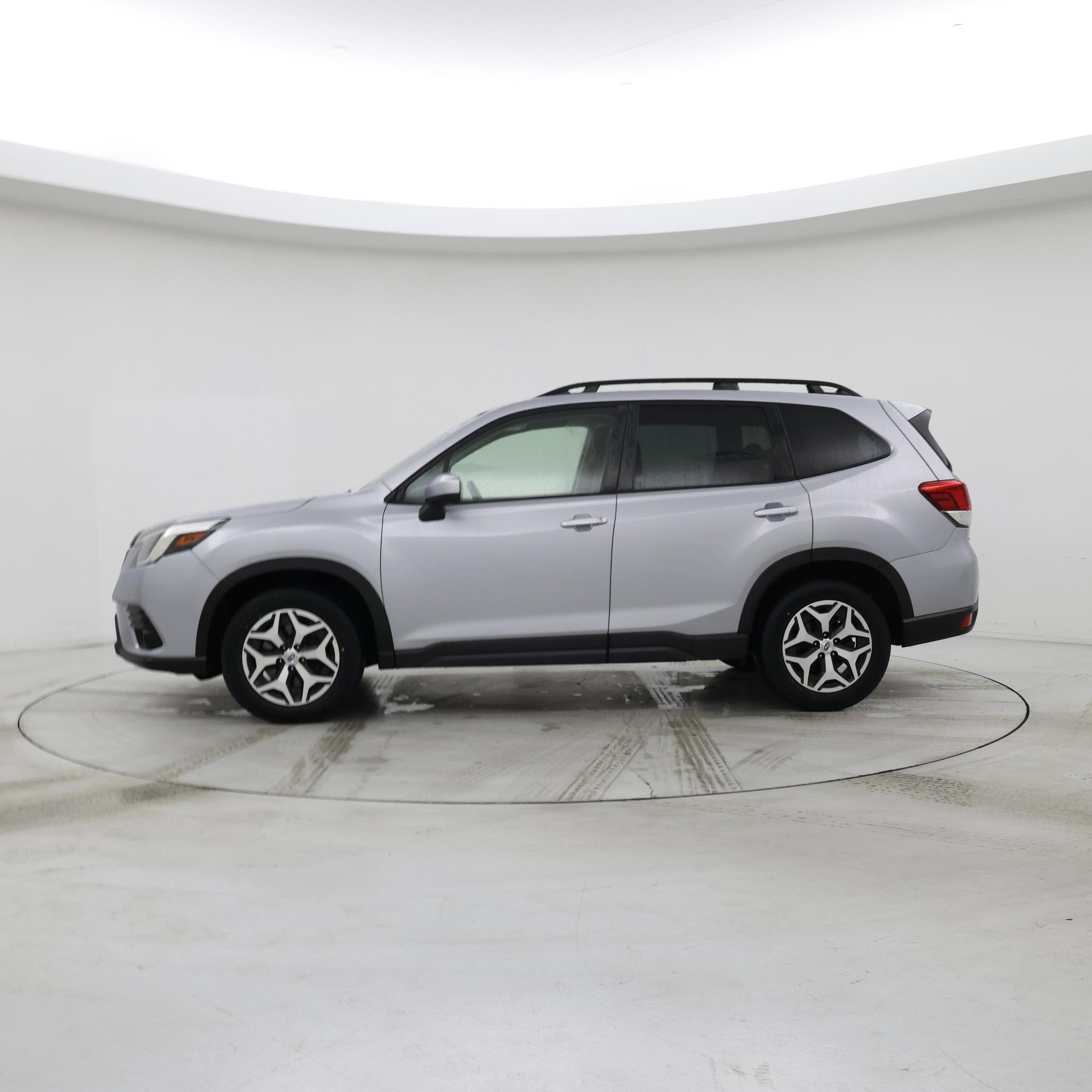 Thumbnail: 2022 Subaru Forester - 3