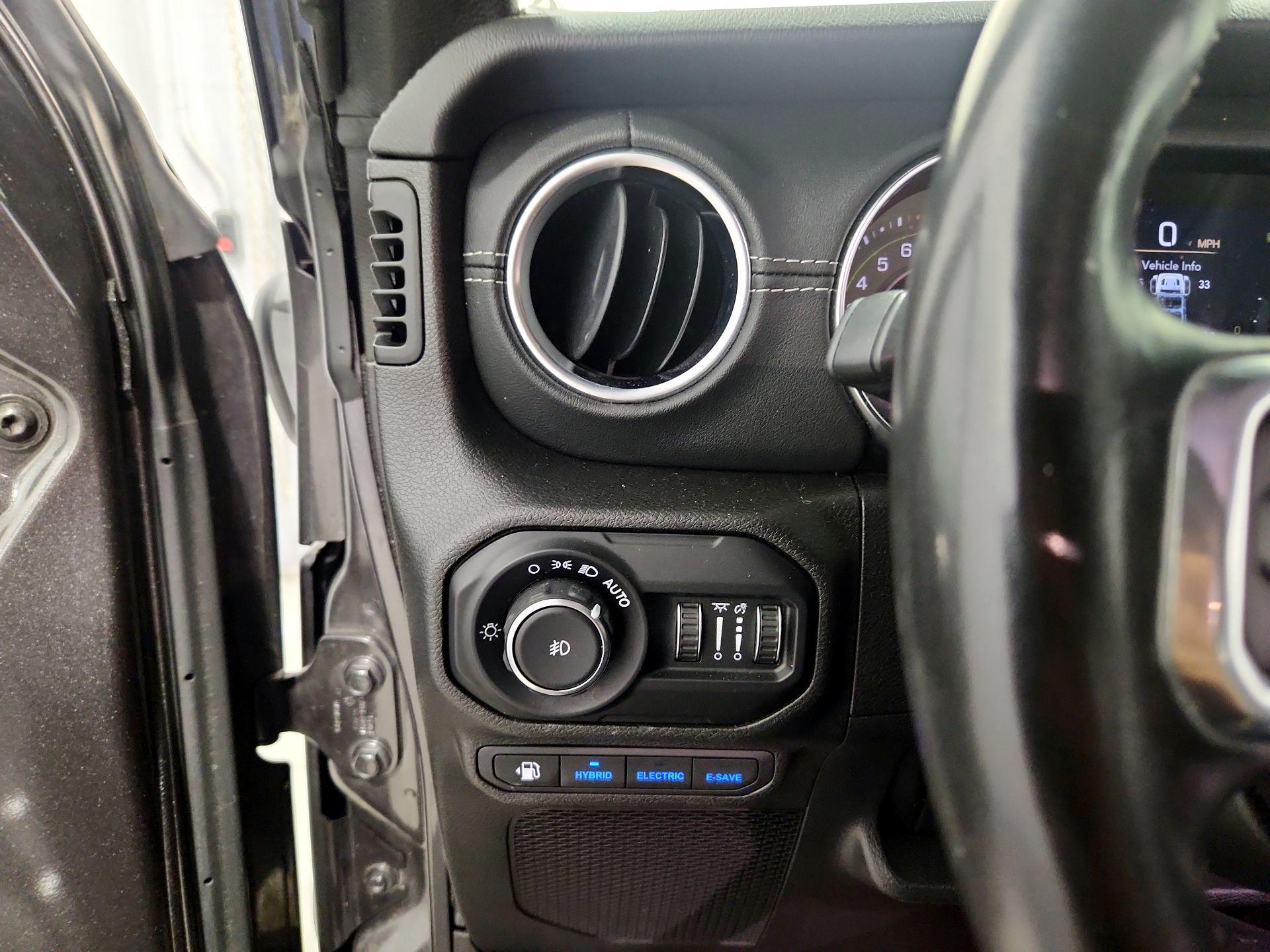 Thumbnail: 2022 Jeep Wrangler - 13