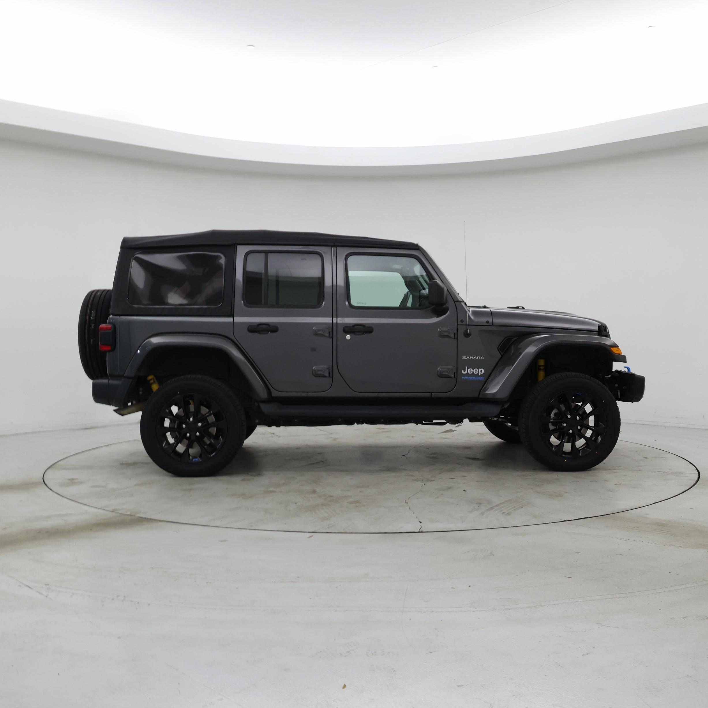 Thumbnail: 2022 Jeep Wrangler - 7