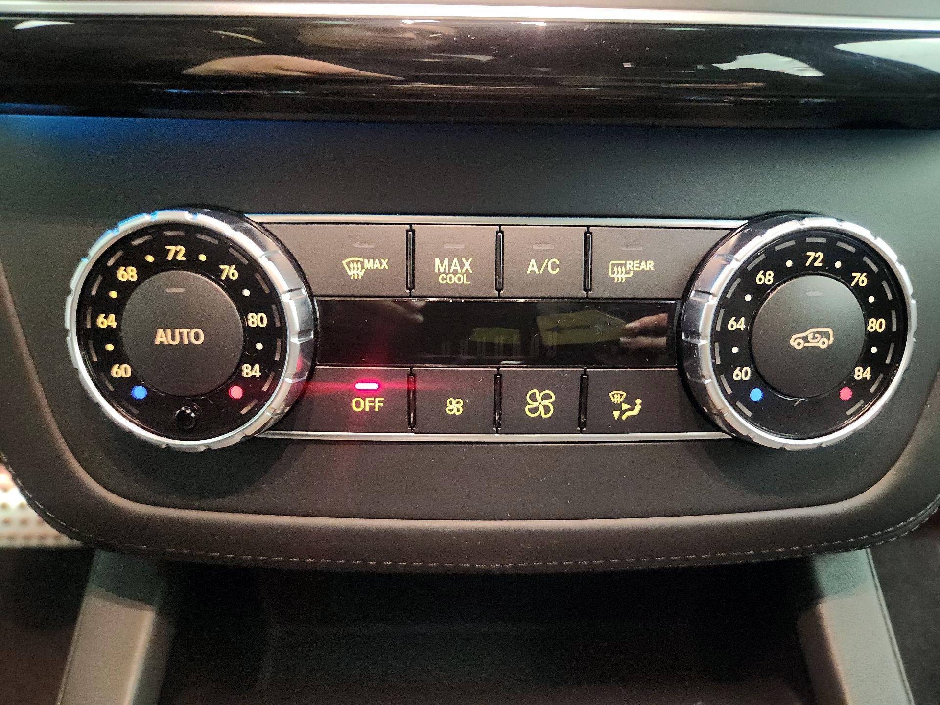 Thumbnail: 2018 Mercedes-Benz GL-Class - 17