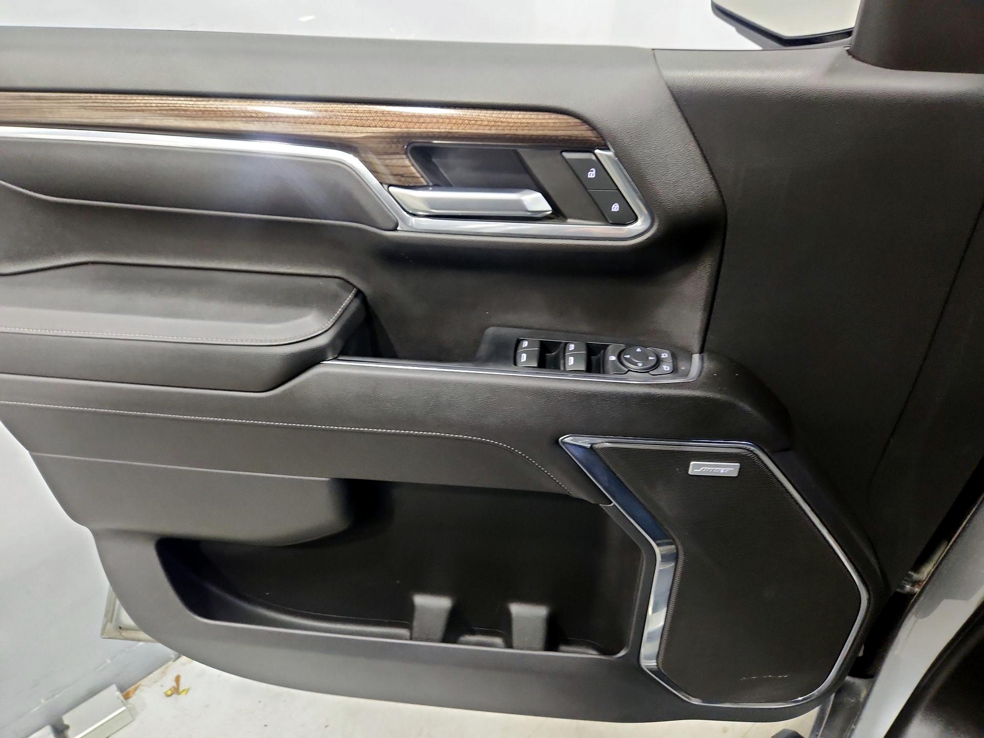 Thumbnail: 2023 Chevrolet Silverado 1500 - 12