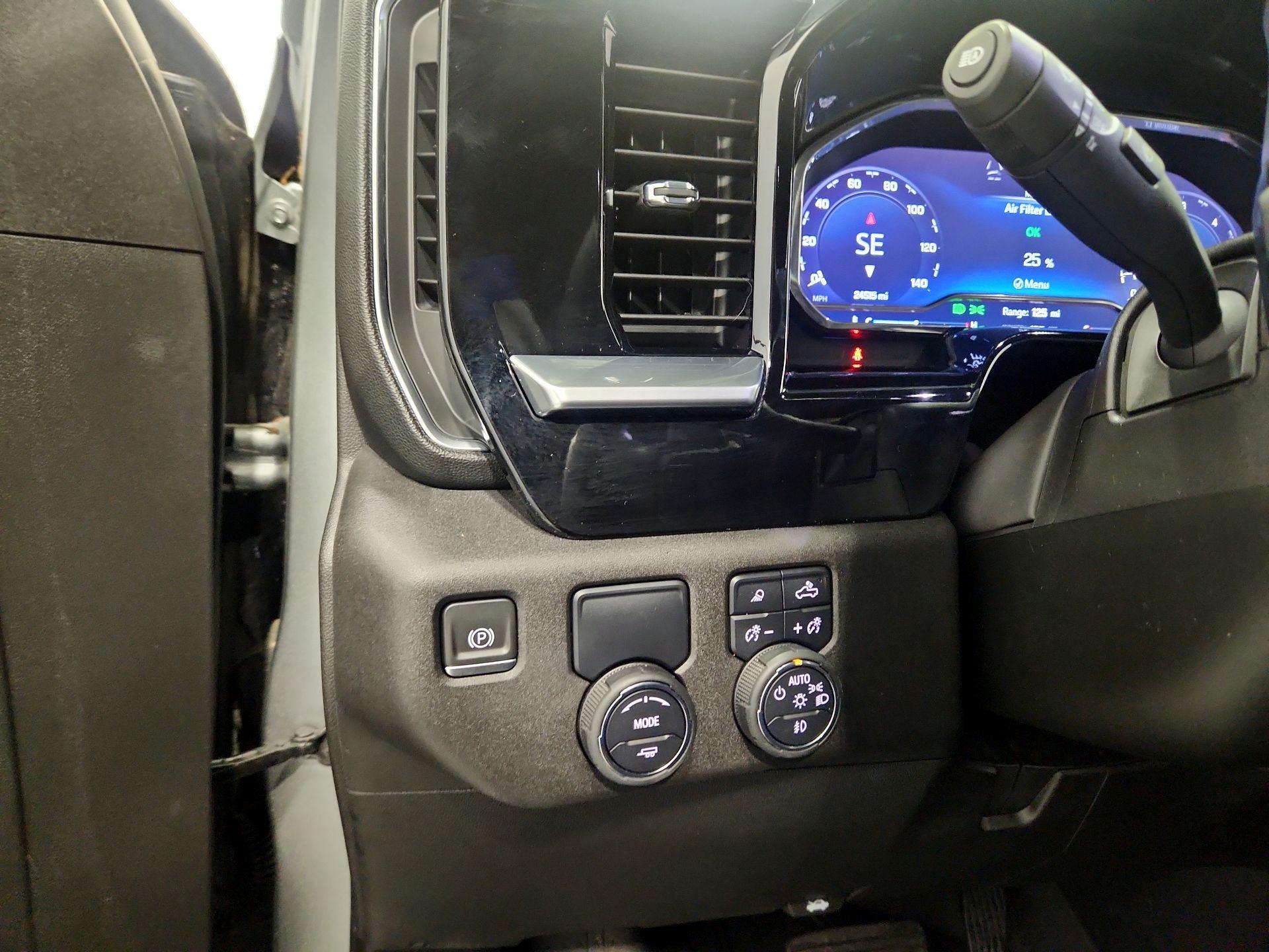 Thumbnail: 2023 Chevrolet Silverado 1500 - 13