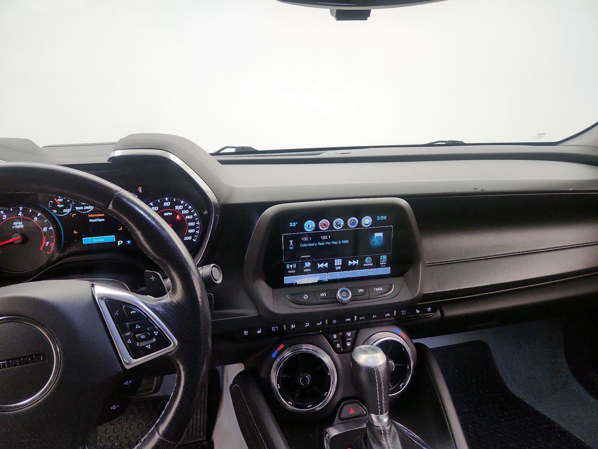 Thumbnail: 2018 Chevrolet Camaro - 9