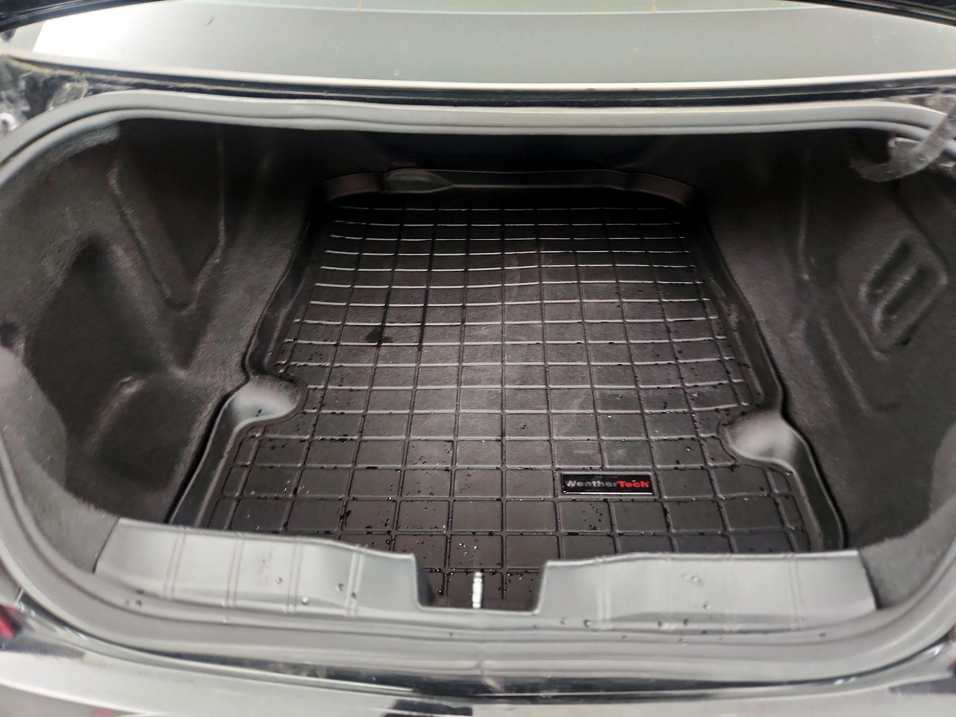 Thumbnail: 2018 Chevrolet Camaro - 19