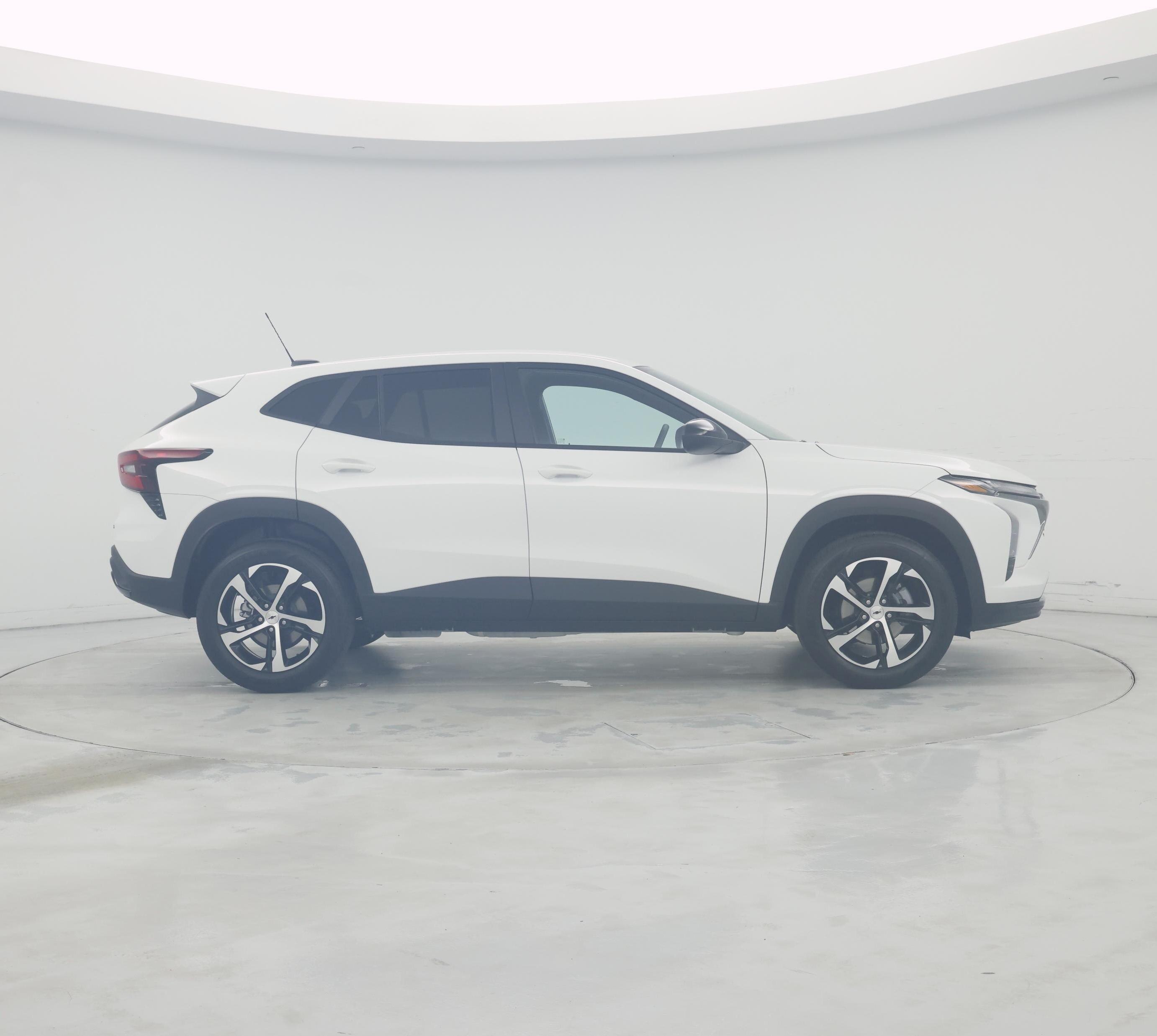 Thumbnail: 2025 Chevrolet Trax - 7