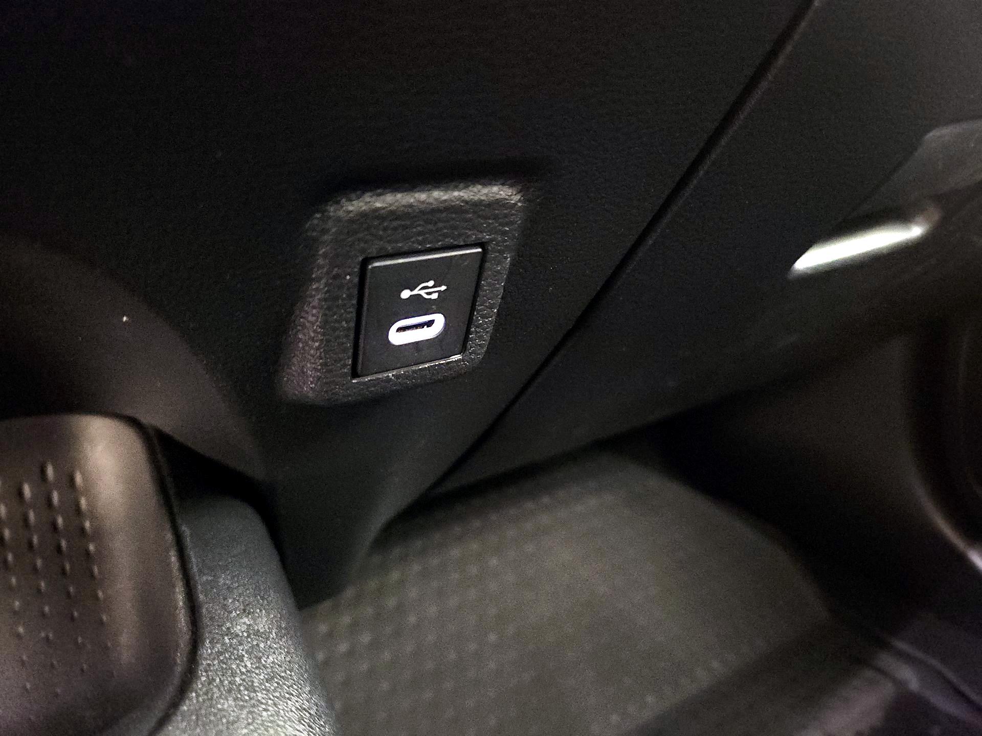 Thumbnail: 2023 Toyota Corolla - 16