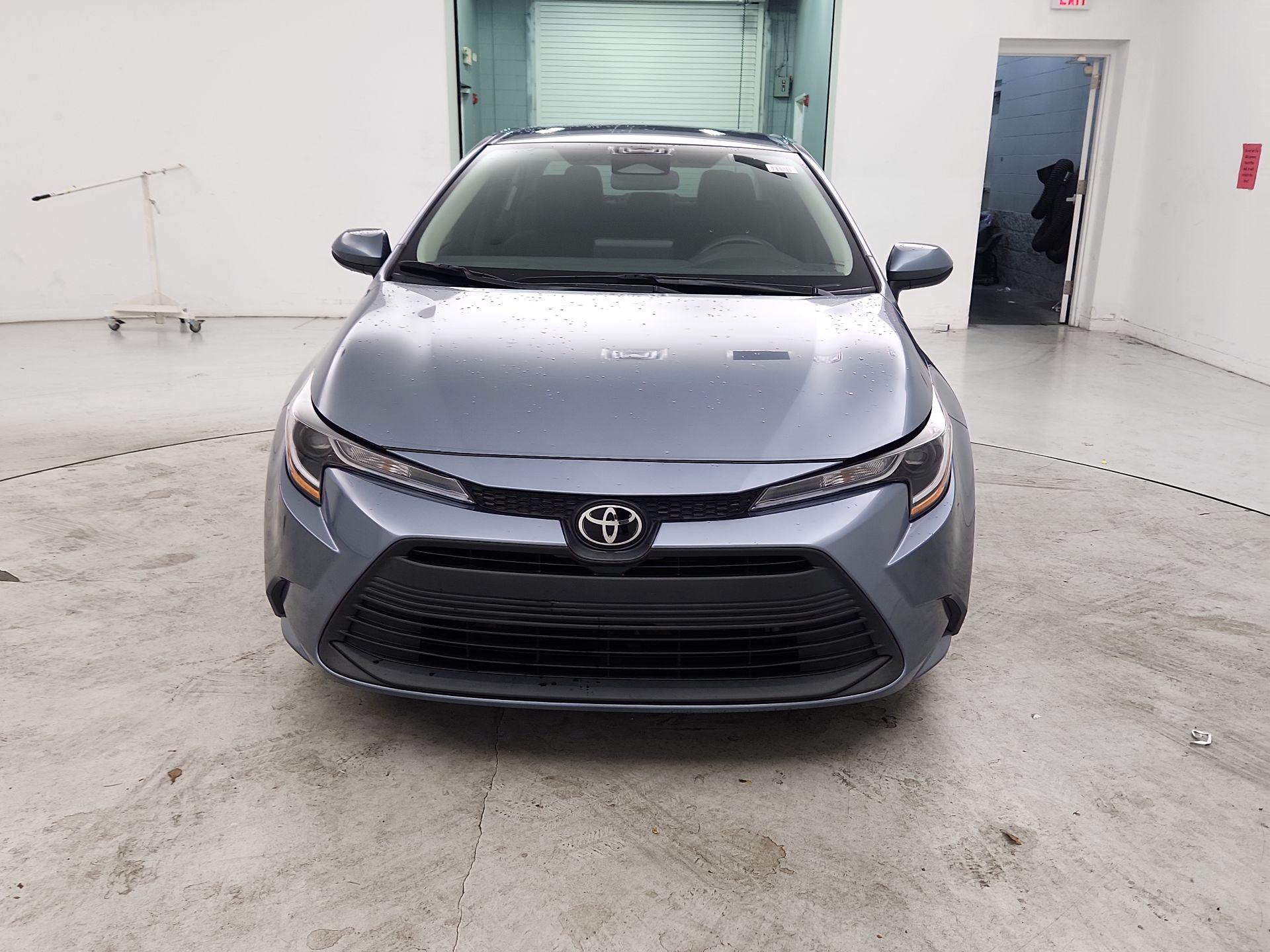 Thumbnail: 2023 Toyota Corolla - 2