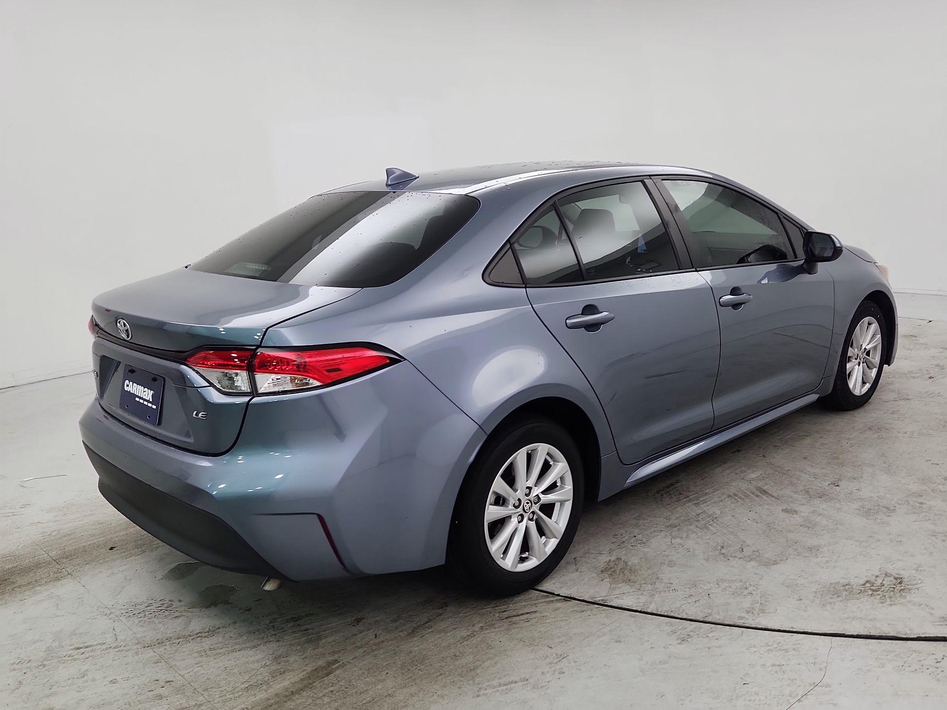 Thumbnail: 2023 Toyota Corolla - 5