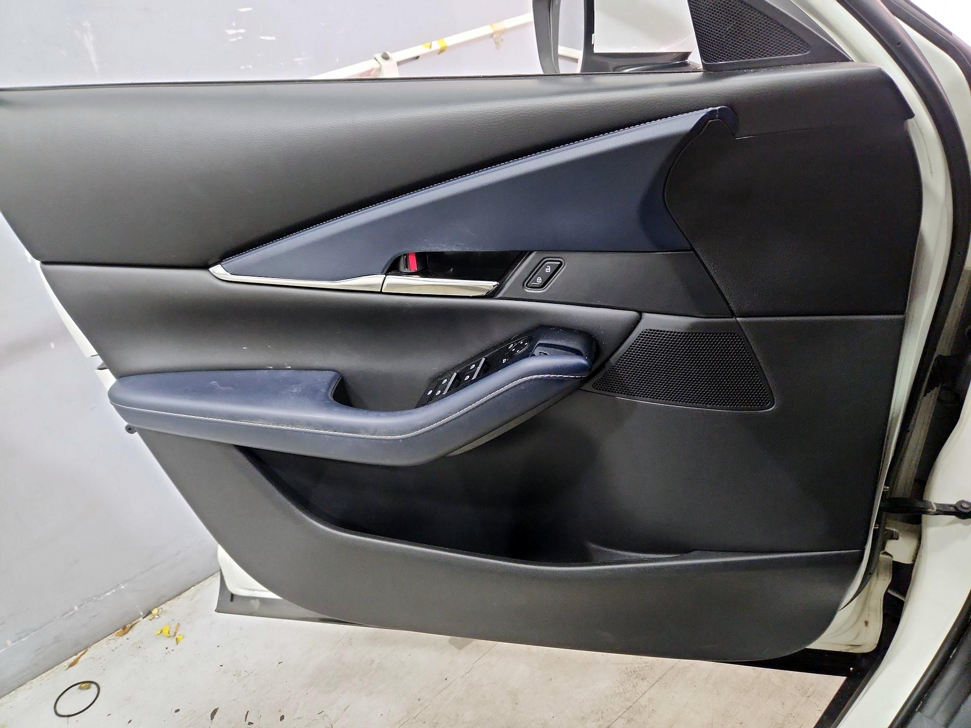 Thumbnail: 2021 Mazda CX-30 - 12