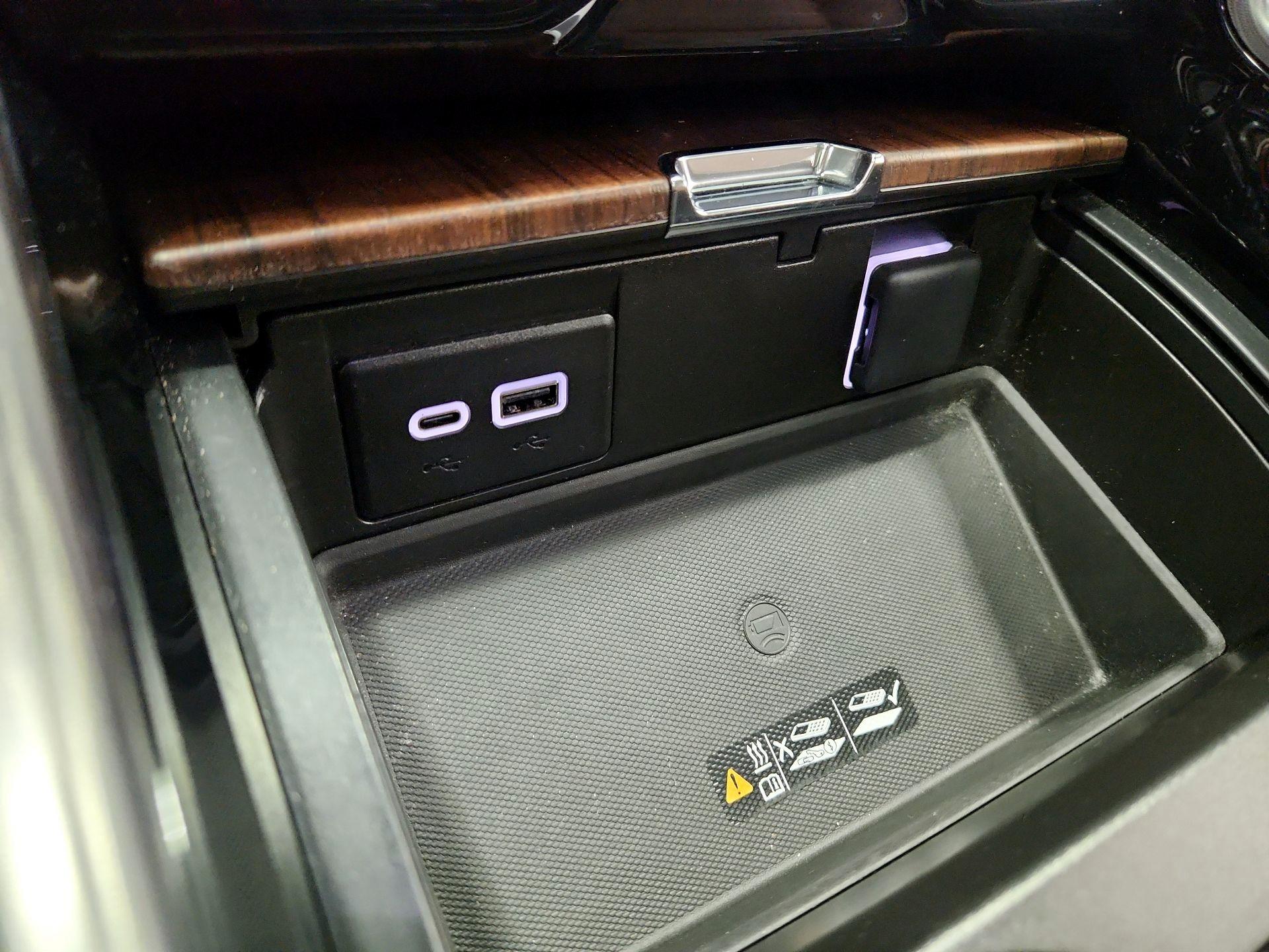 Thumbnail: 2023 GMC Yukon - 19