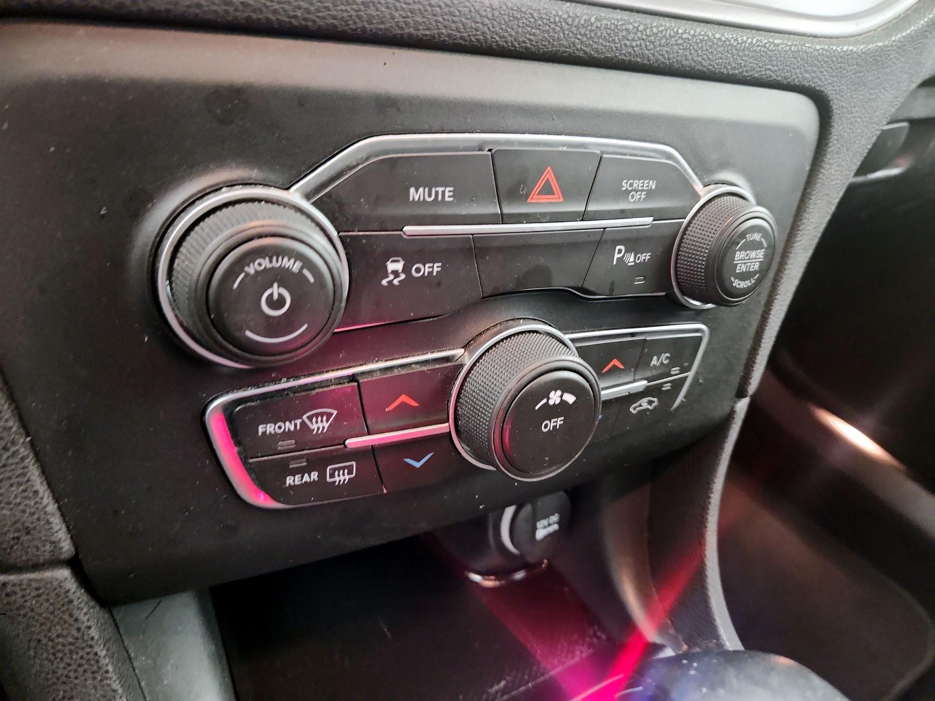 Thumbnail: 2023 Dodge Charger - 14