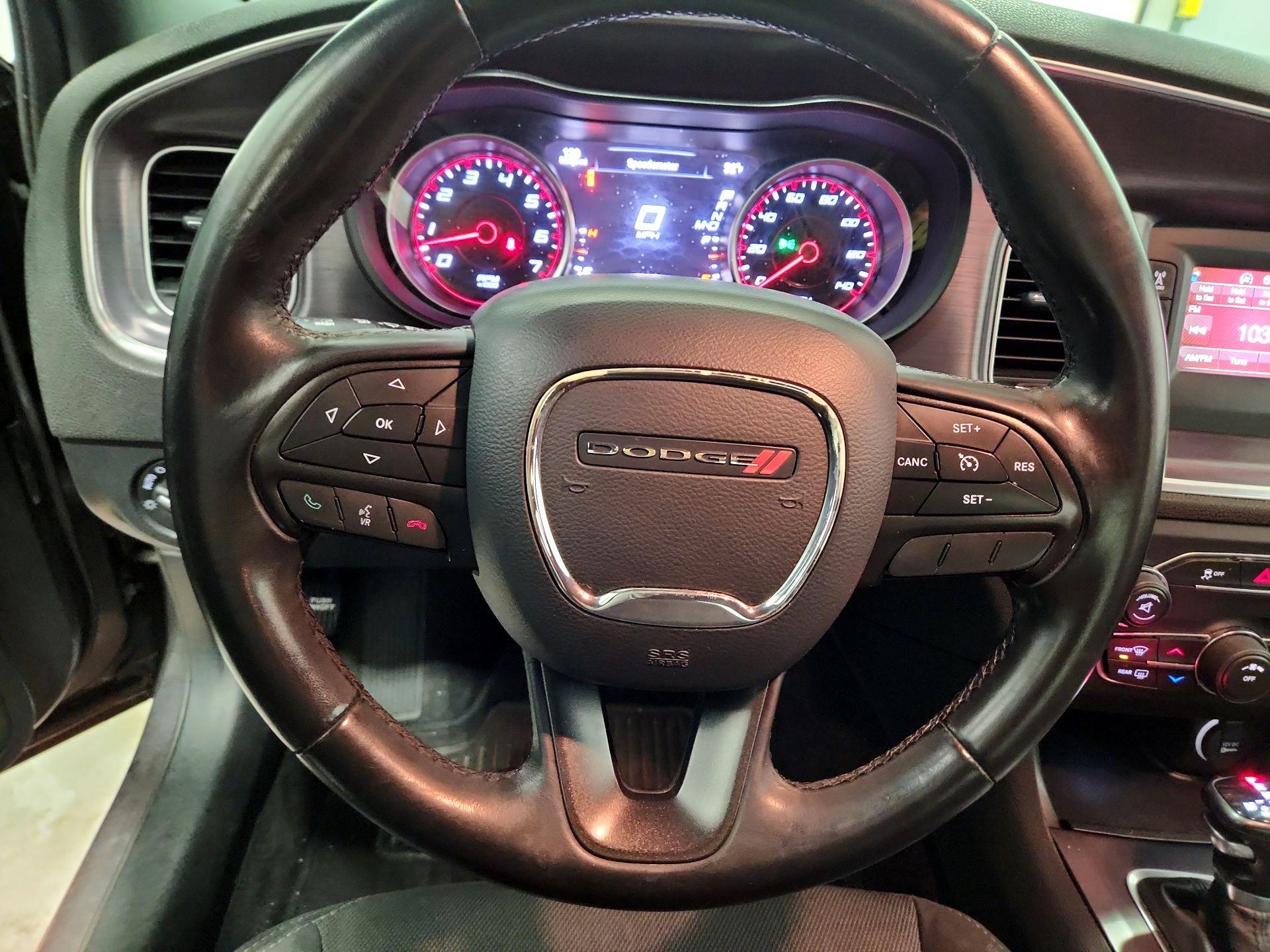 Thumbnail: 2015 Dodge Charger - 10