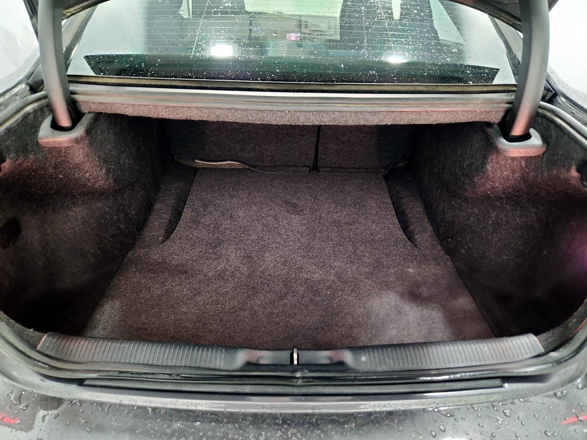 Thumbnail: 2015 Dodge Charger - 19