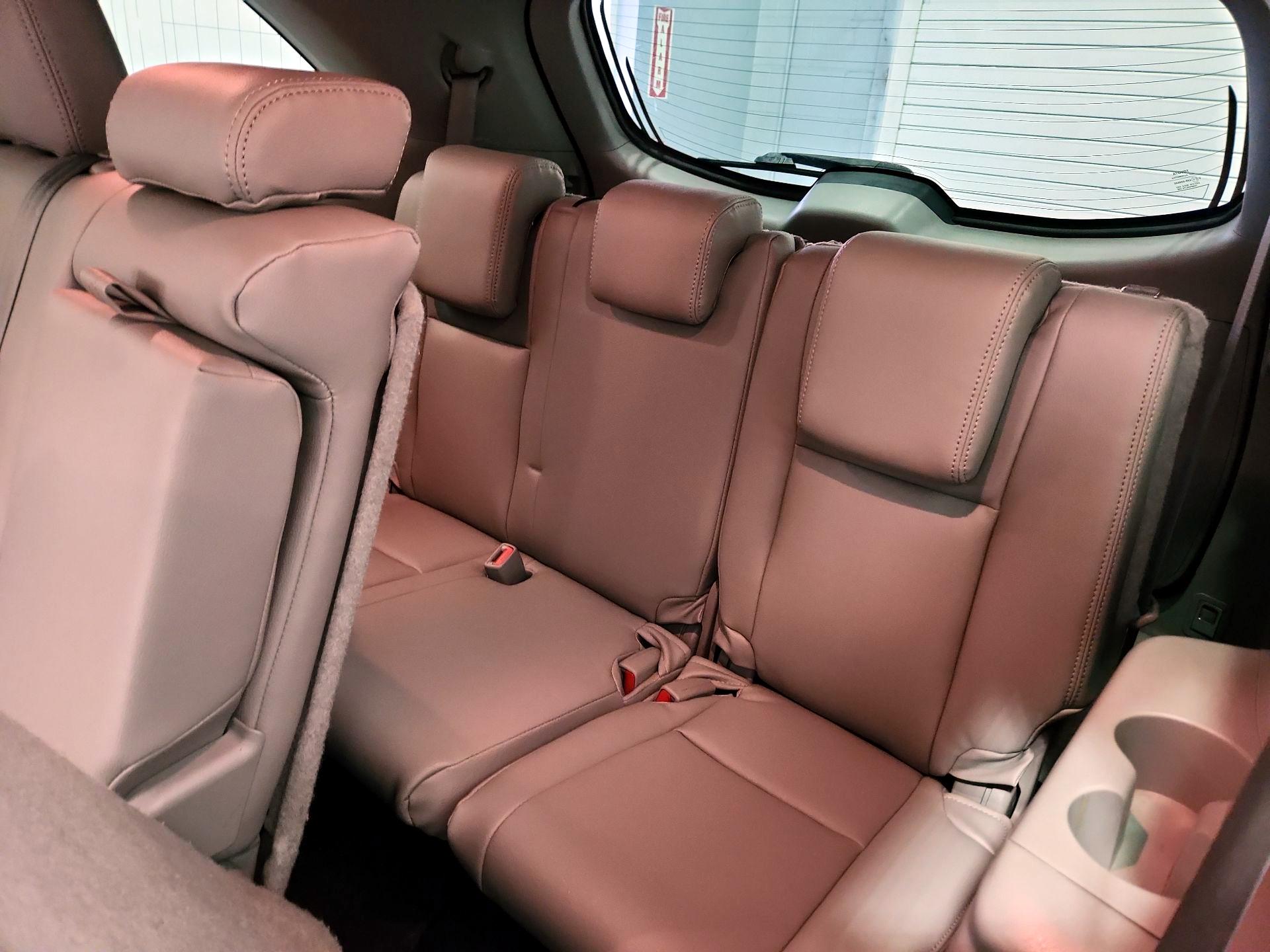 Thumbnail: 2015 Toyota Highlander - 19