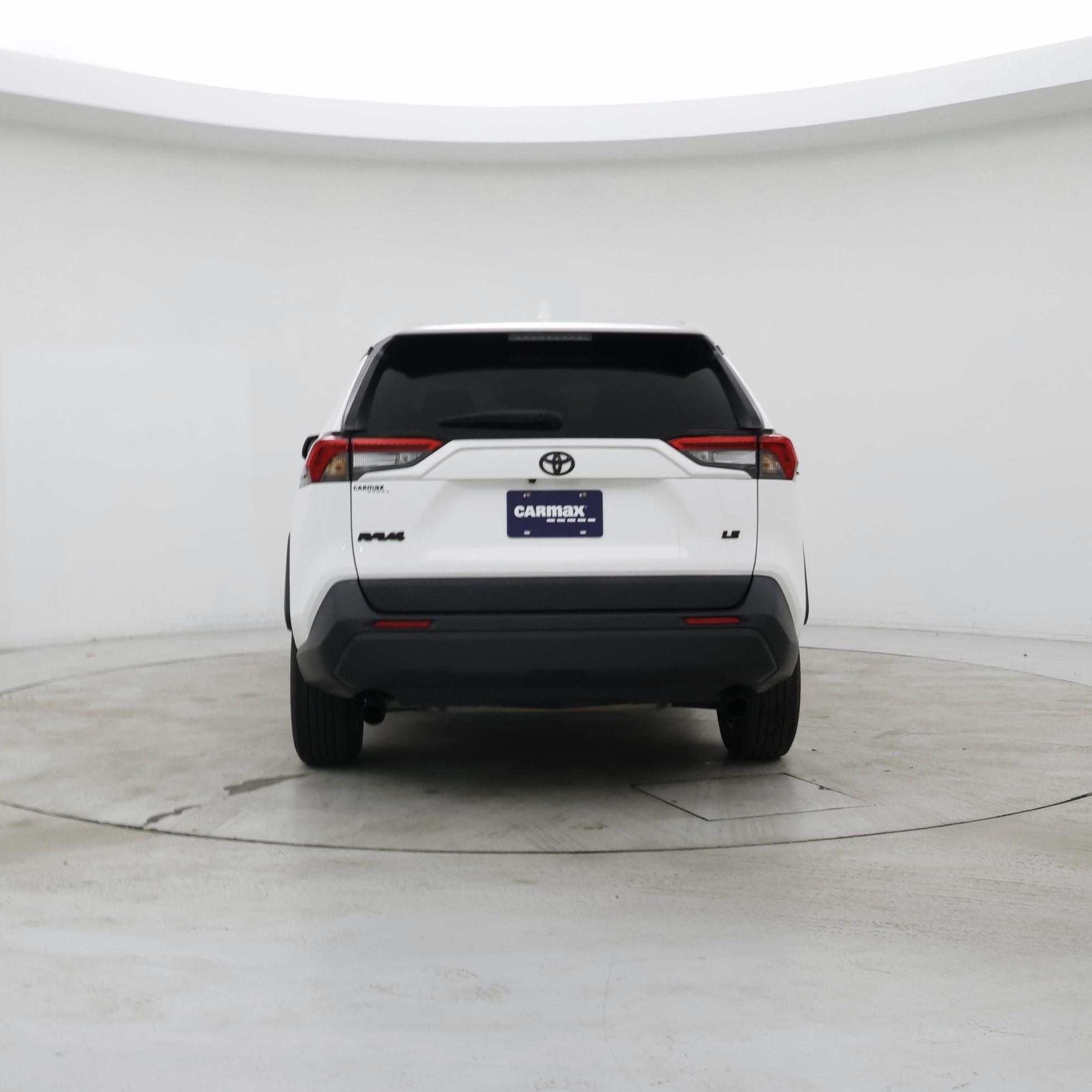 Thumbnail: 2022 Toyota RAV4 - 6