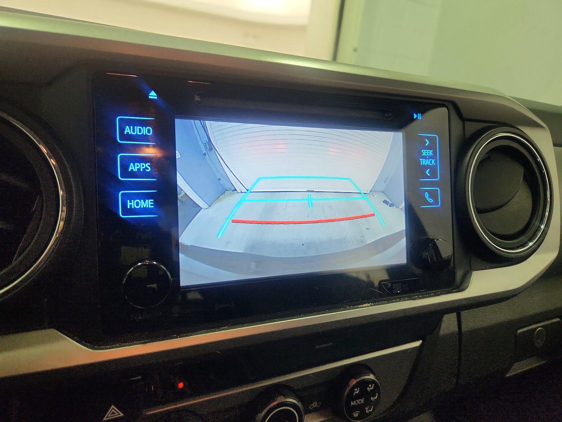 Thumbnail: 2017 Toyota Tacoma - 14