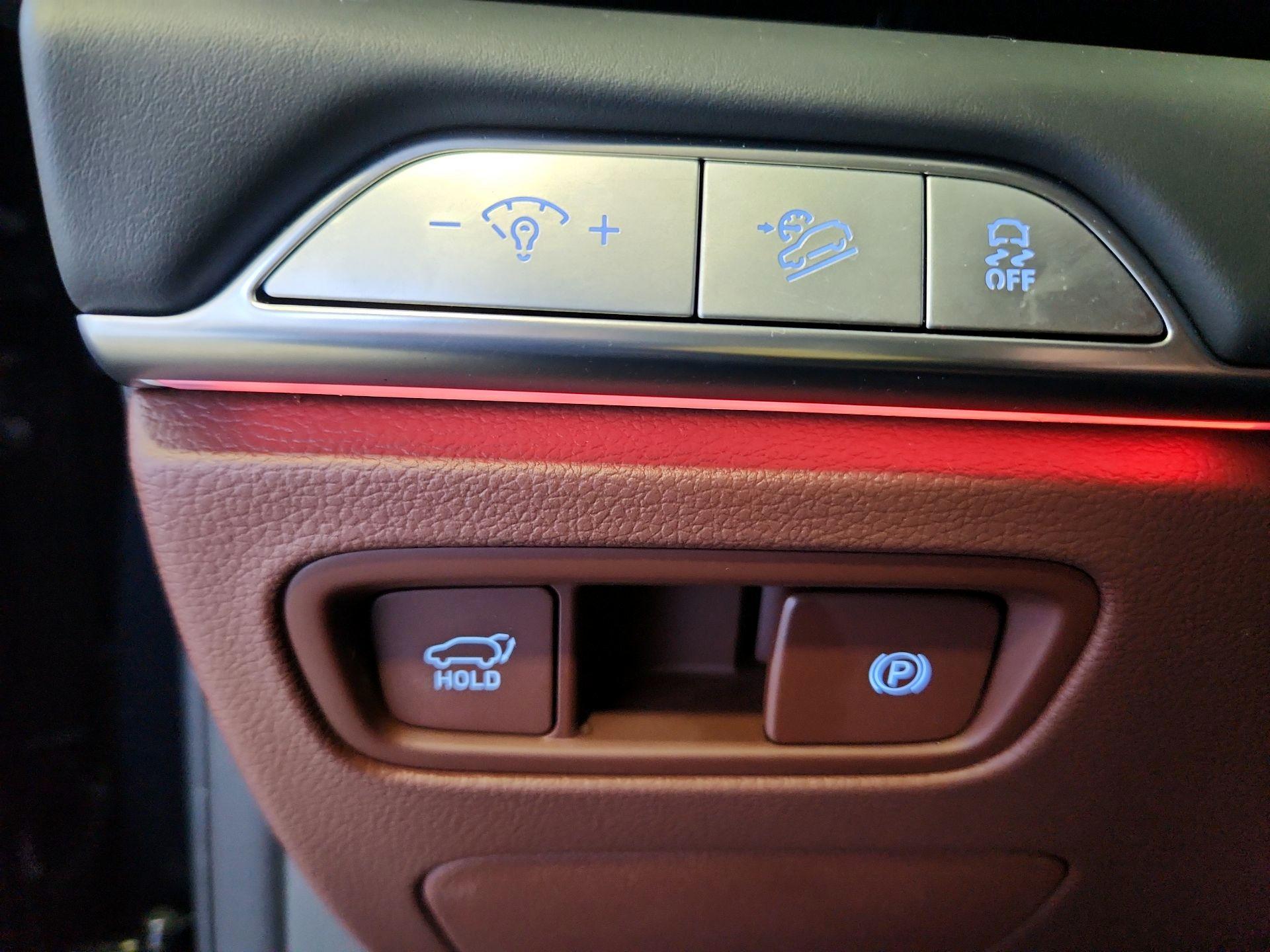 Thumbnail: 2025 Genesis GV80 - 13