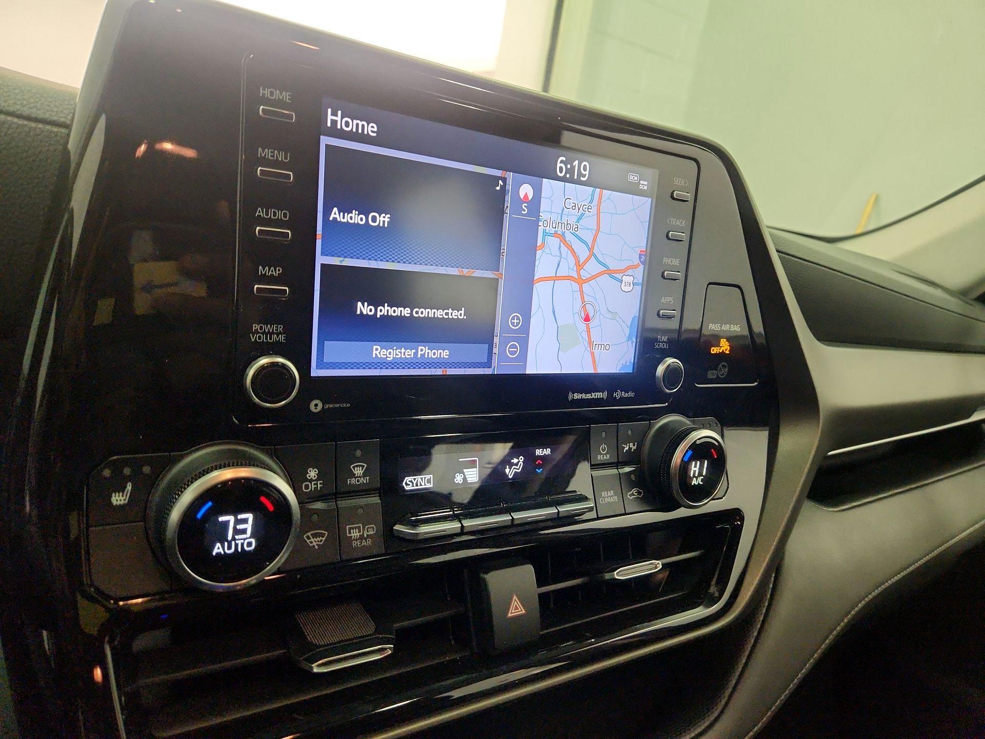 Thumbnail: 2022 Toyota Highlander - 17