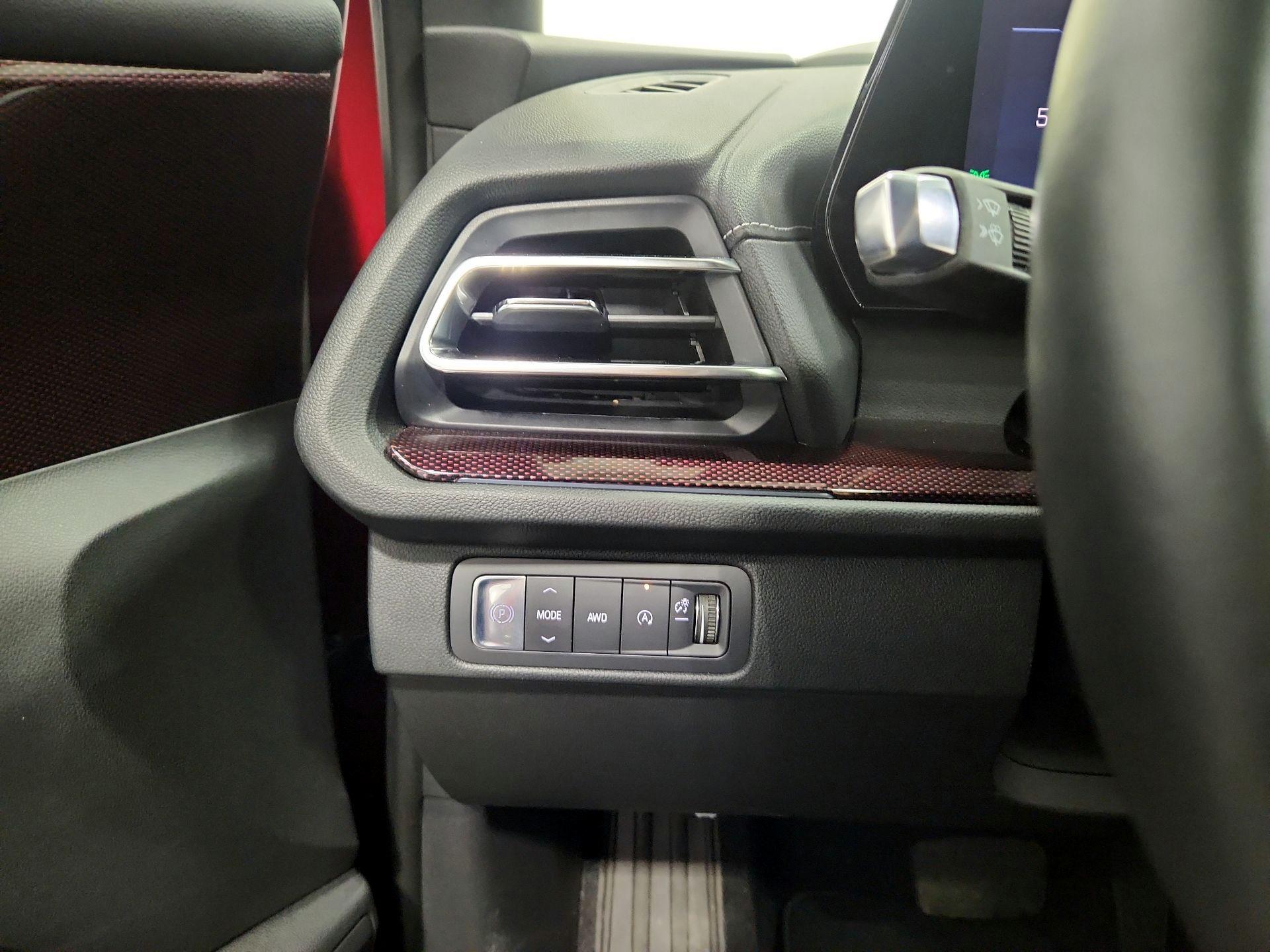 Thumbnail: 2025 Chevrolet Traverse - 13