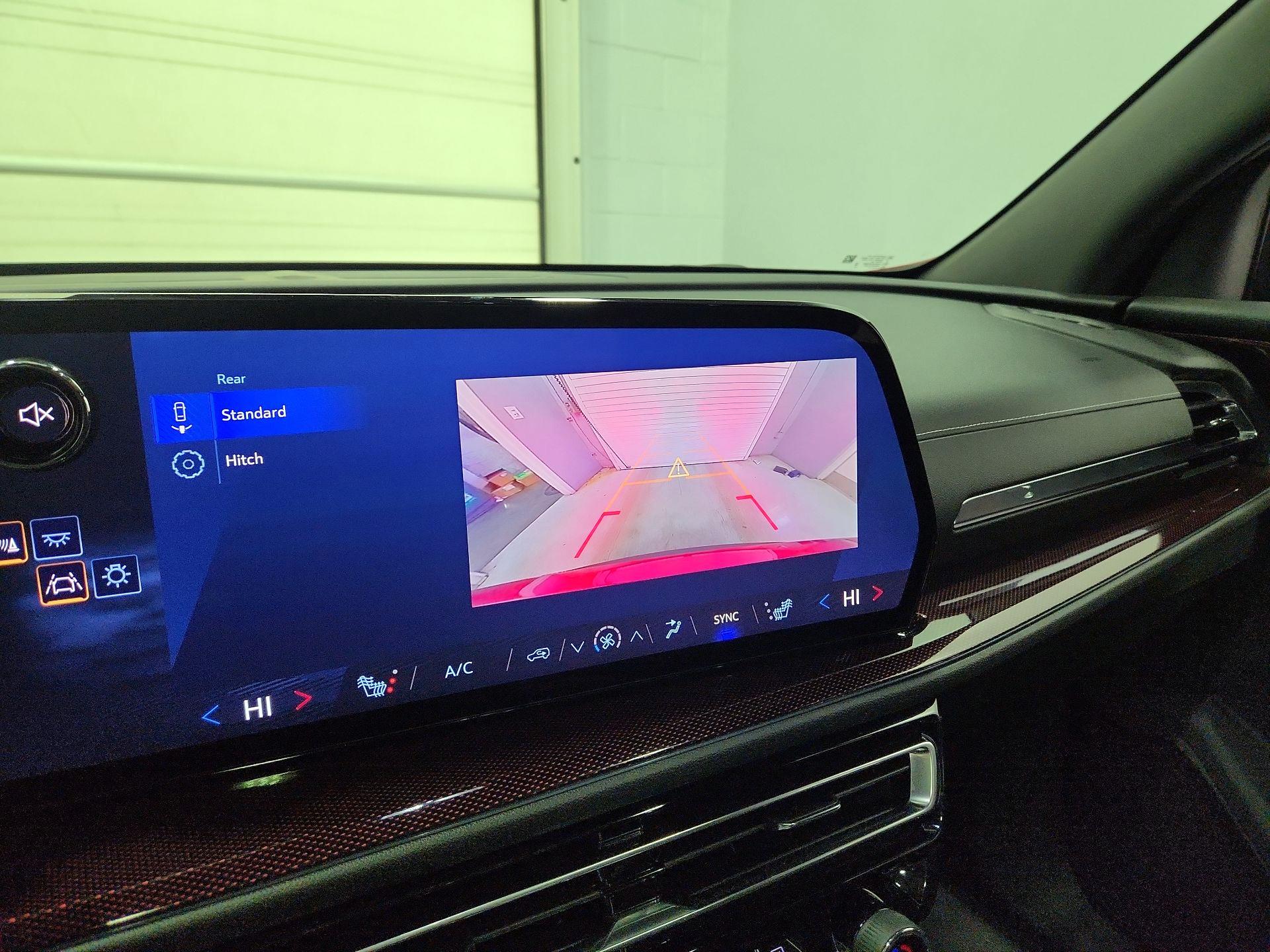 Thumbnail: 2025 Chevrolet Traverse - 15