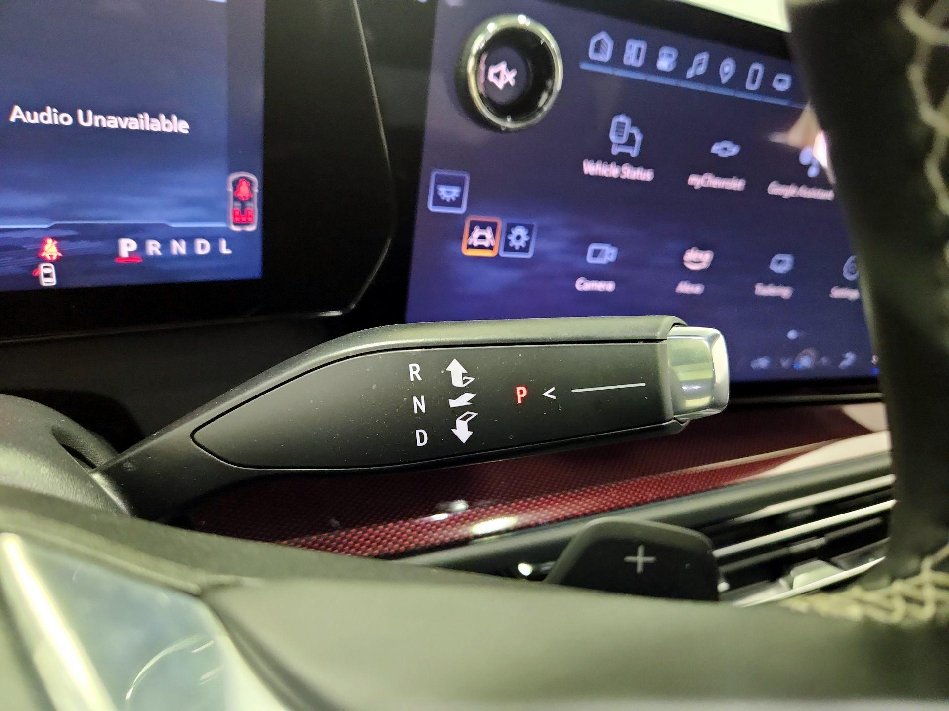 Thumbnail: 2025 Chevrolet Traverse - 18